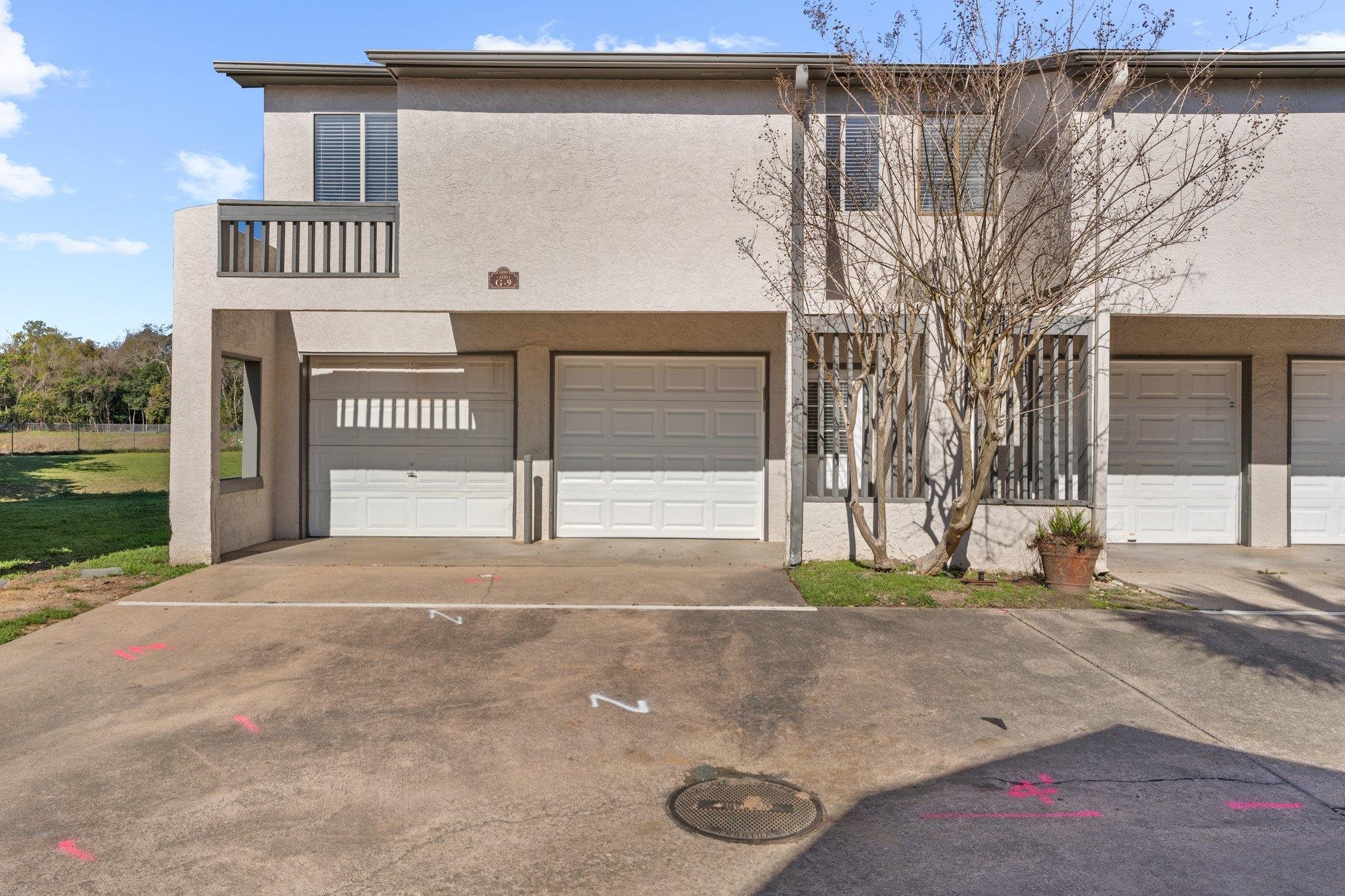 1333 AIRPORT Drive