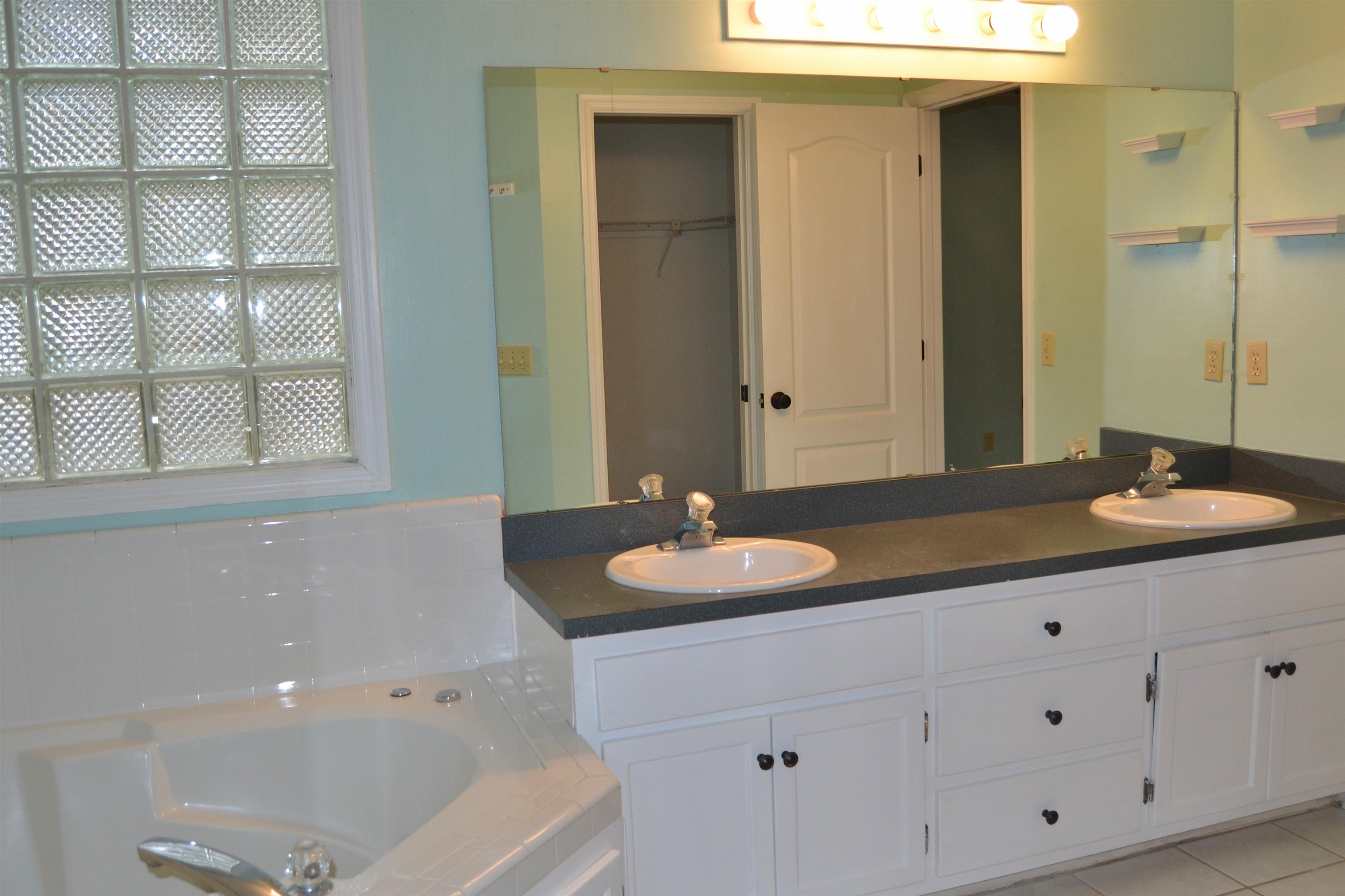 9492 Buck Haven Trail