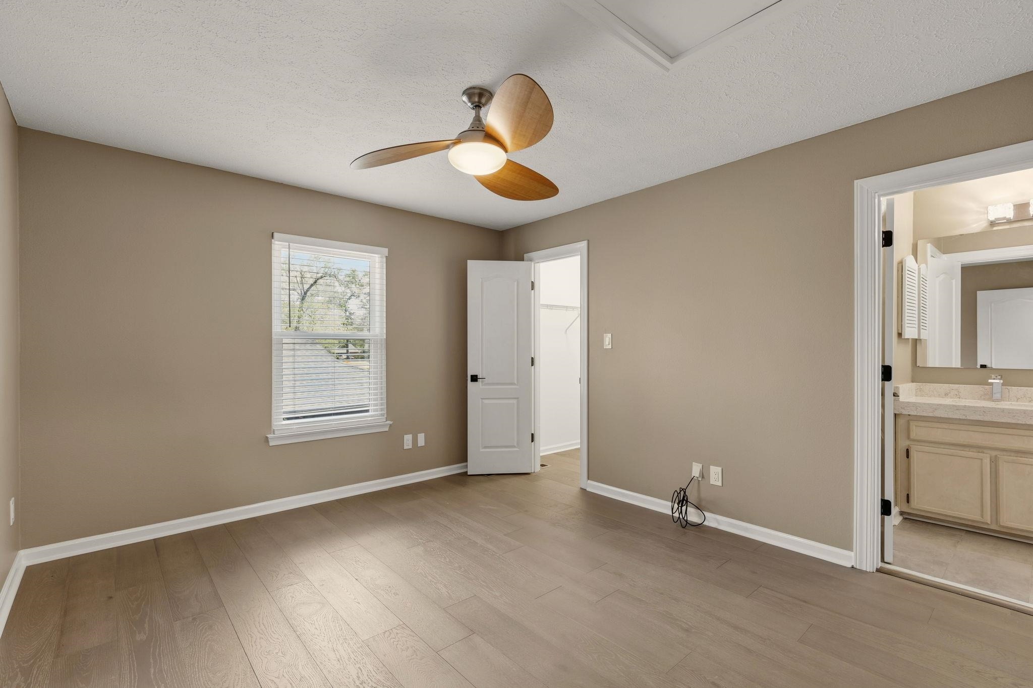 3260 N Shannon Lakes Drive