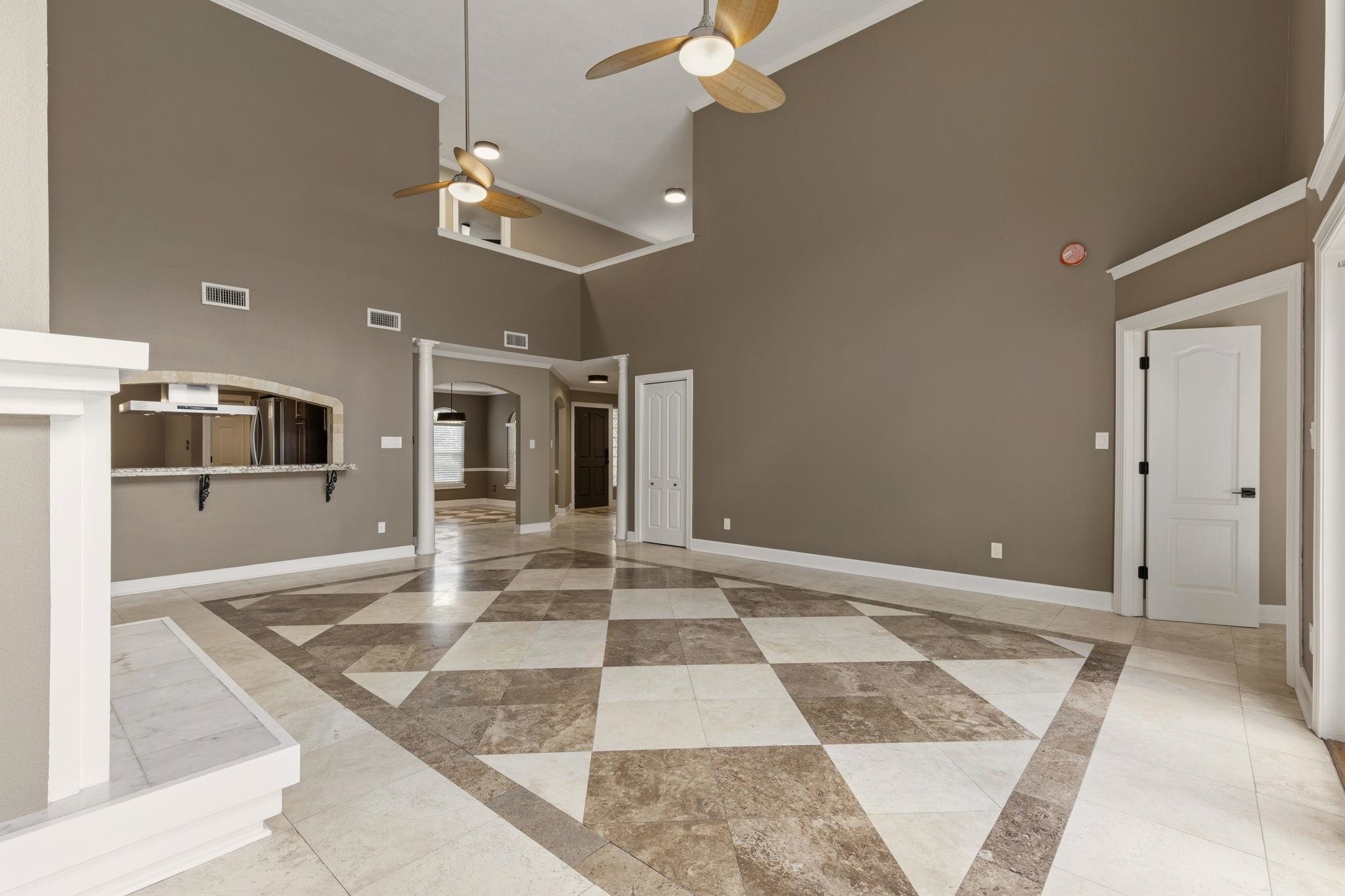 3260 N Shannon Lakes Drive