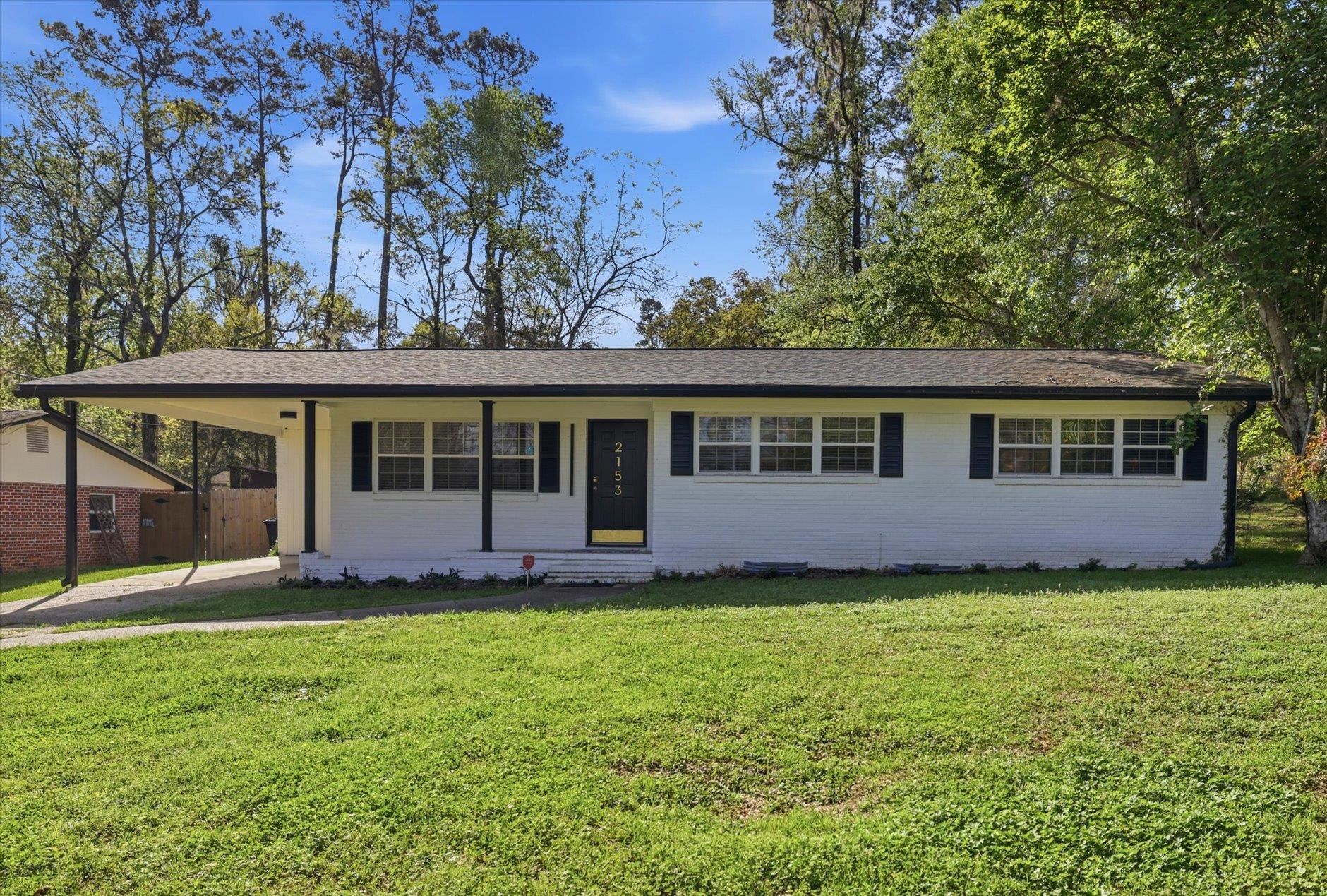 2153 LONGVIEW Drive
