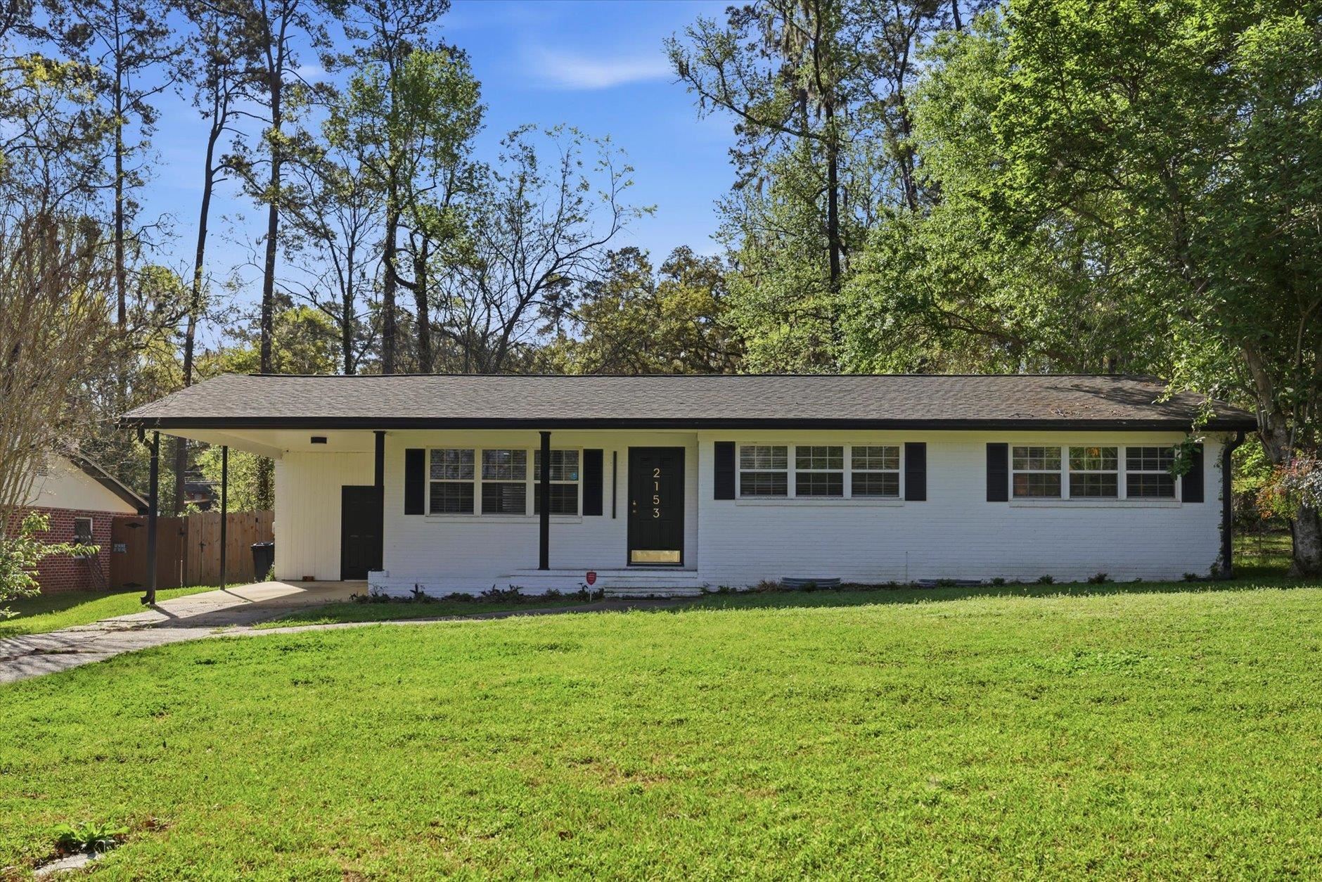 2153 LONGVIEW Drive