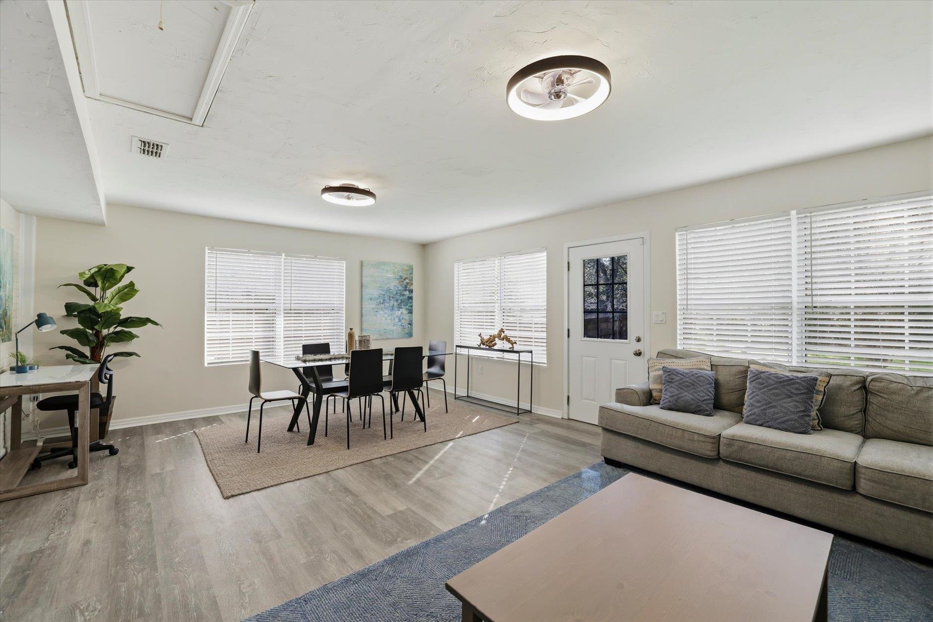 2153 LONGVIEW Drive