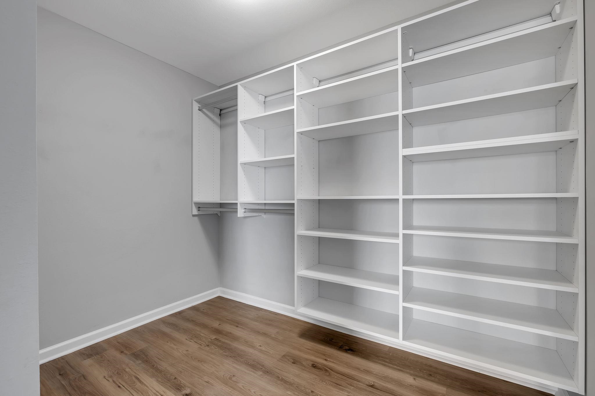 3615 Meadow Vista Lane