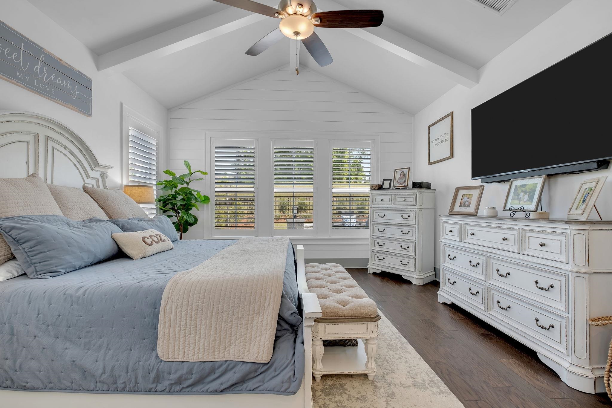 3148 Magazine Circle