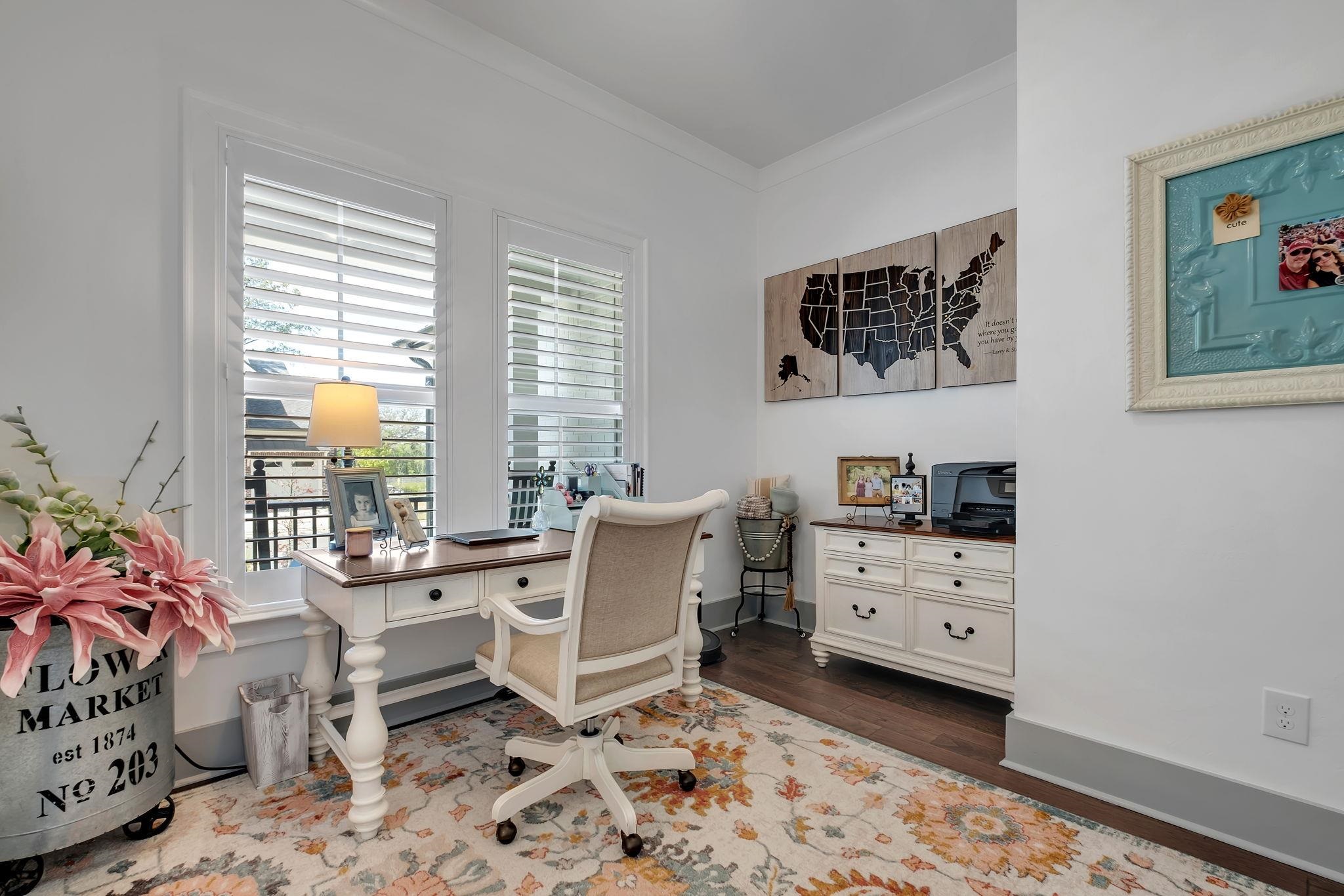 3148 Magazine Circle