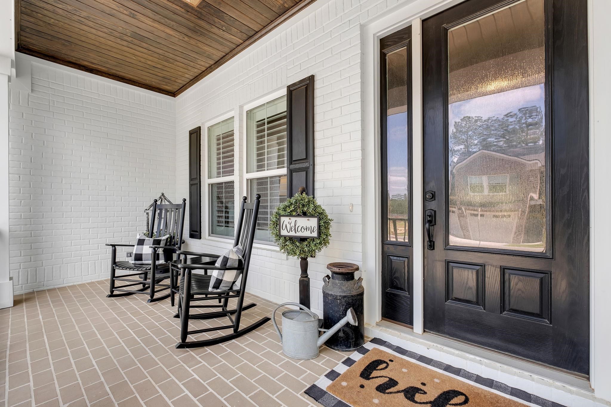 3148 Magazine Circle