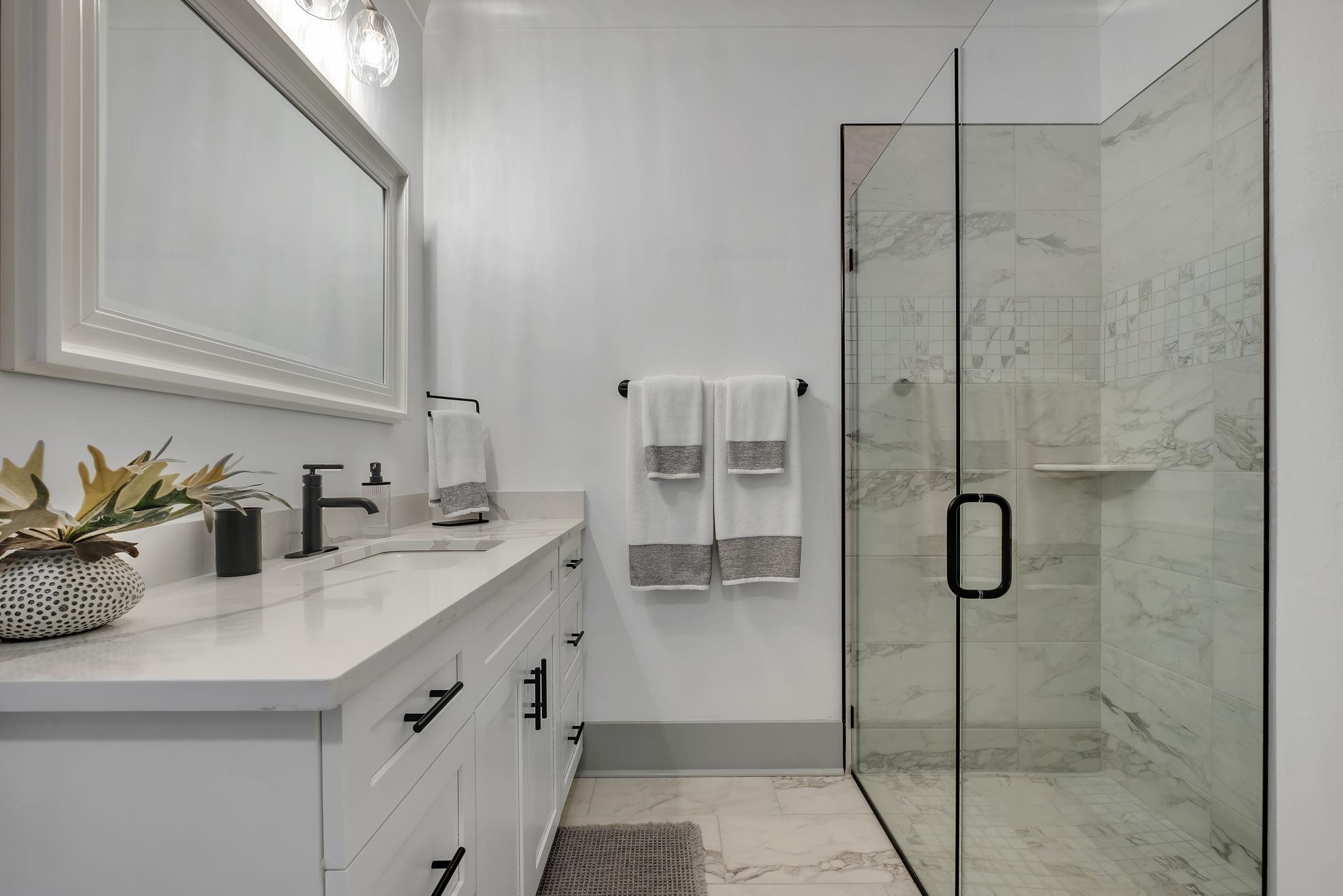 3148 Magazine Circle