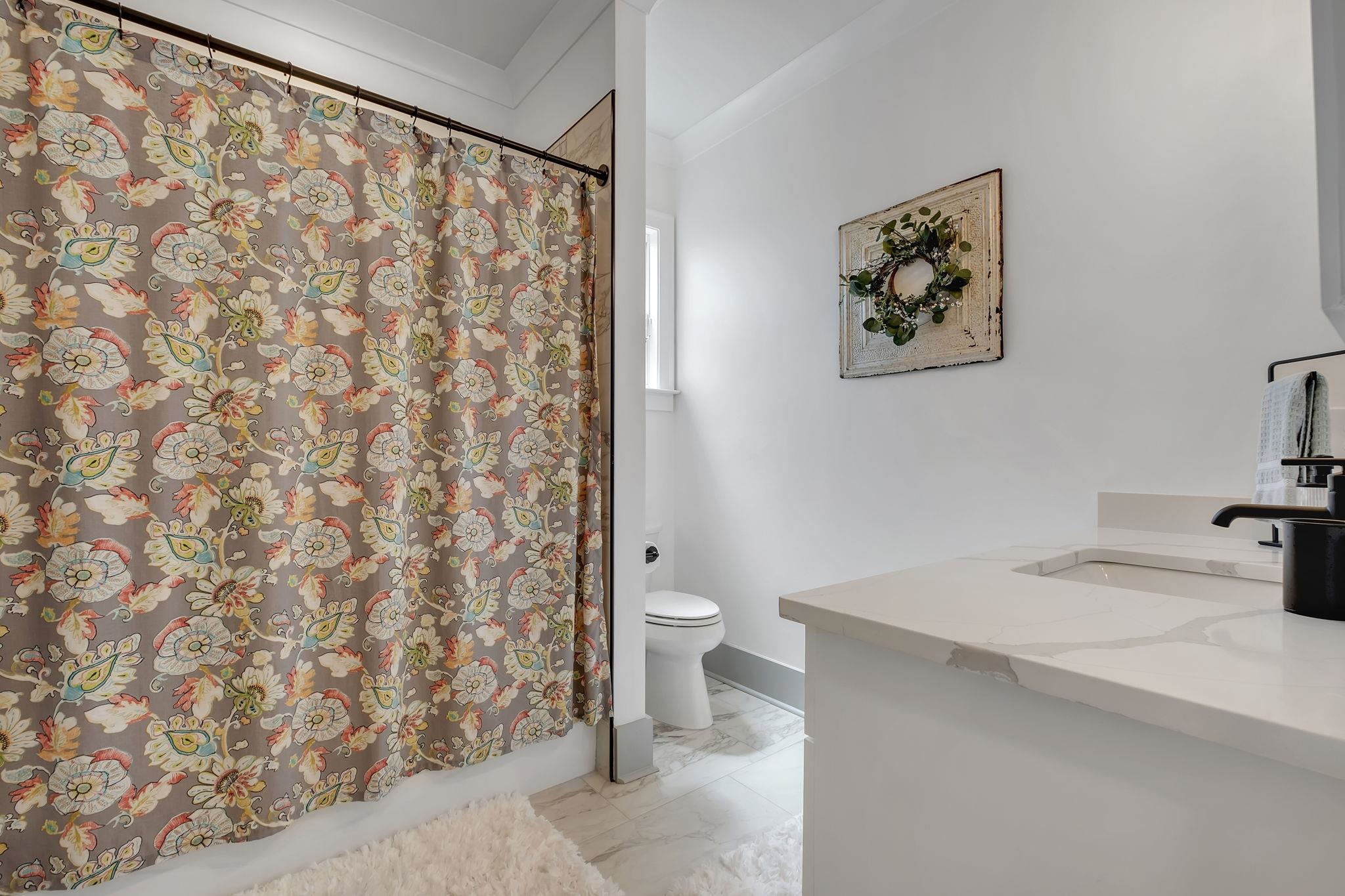 3148 Magazine Circle