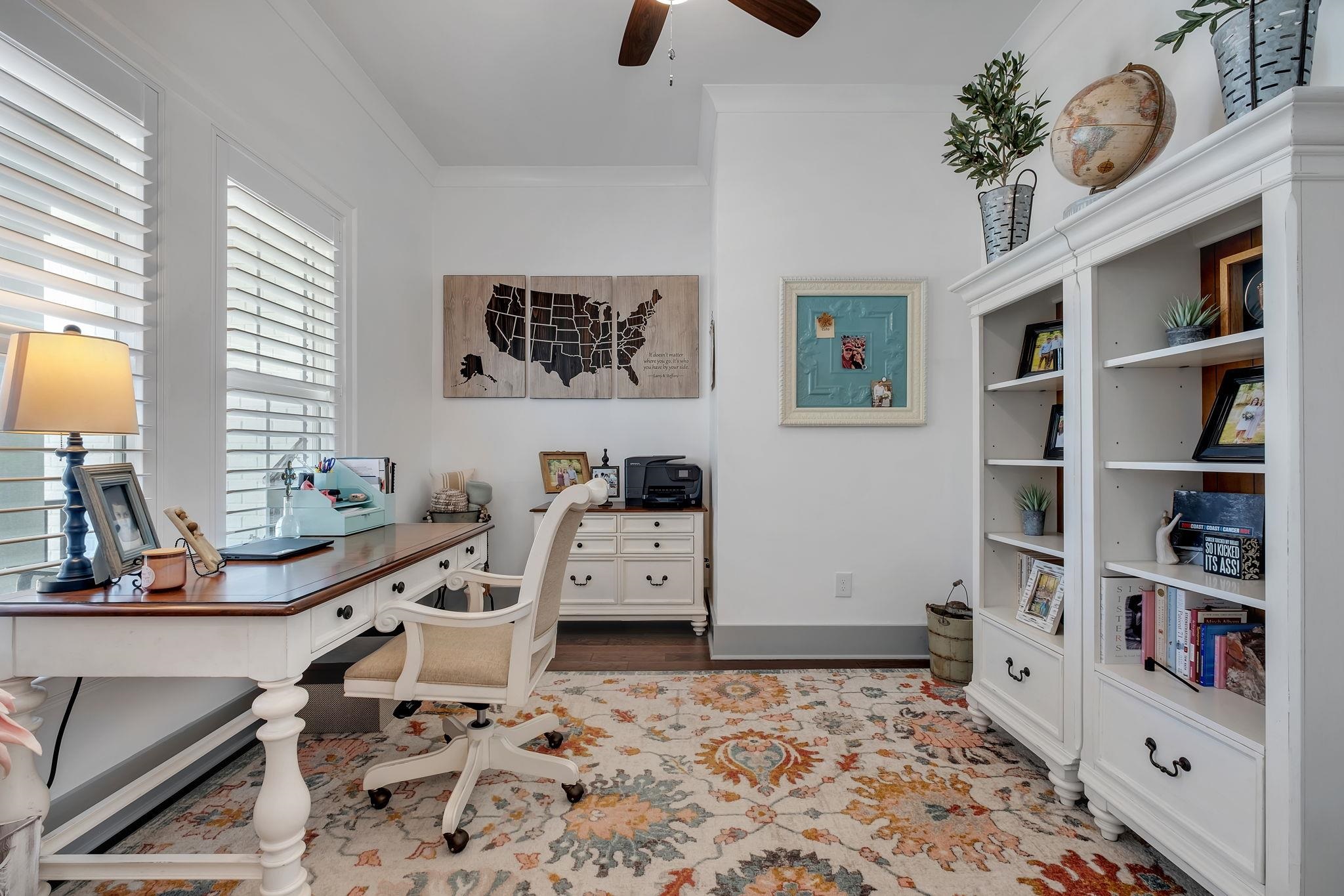 3148 Magazine Circle