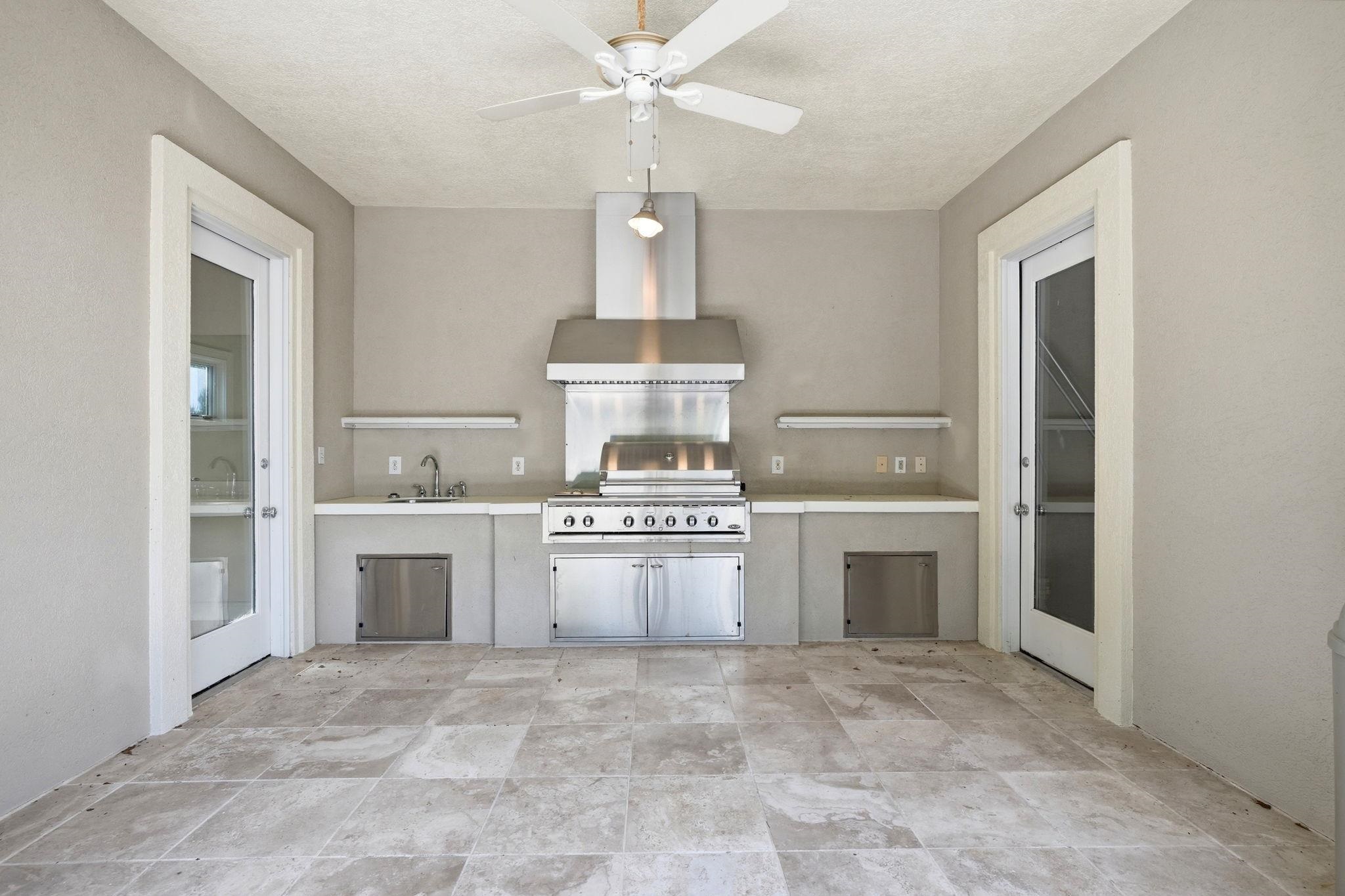 278 E Rosehill Drive