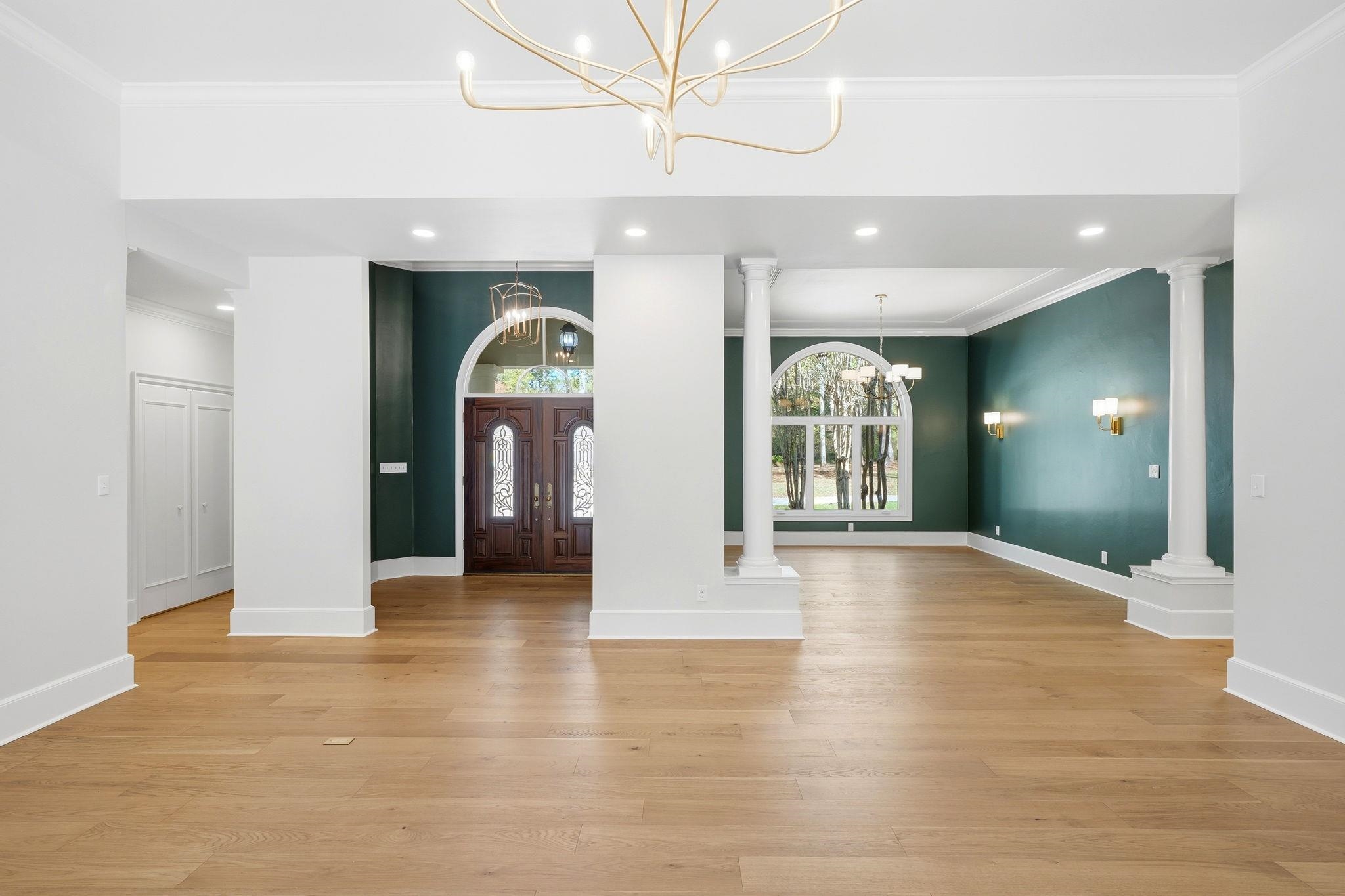 278 E Rosehill Drive