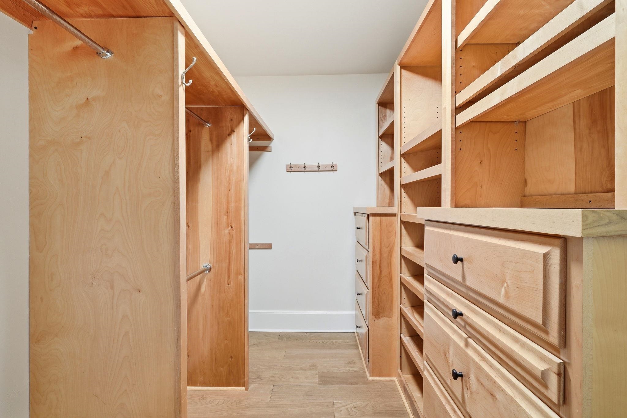 278 E Rosehill Drive