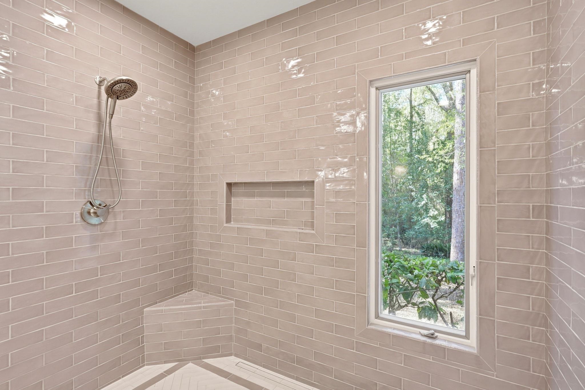 278 E Rosehill Drive