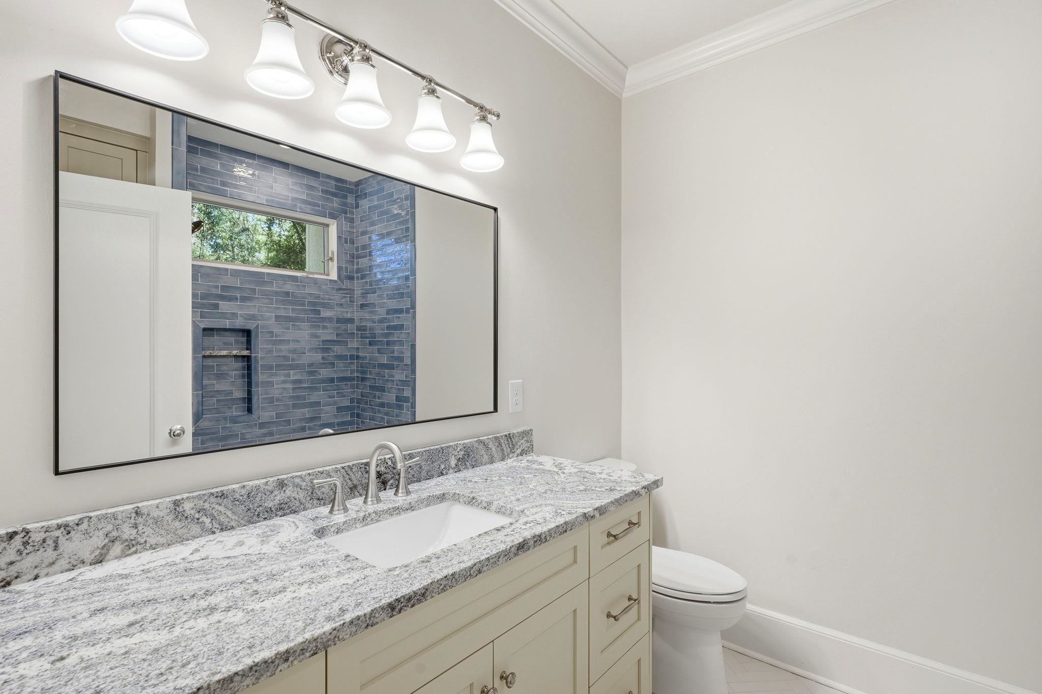 278 E Rosehill Drive