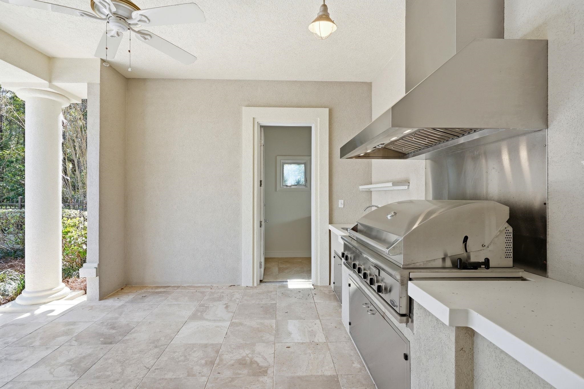 278 E Rosehill Drive