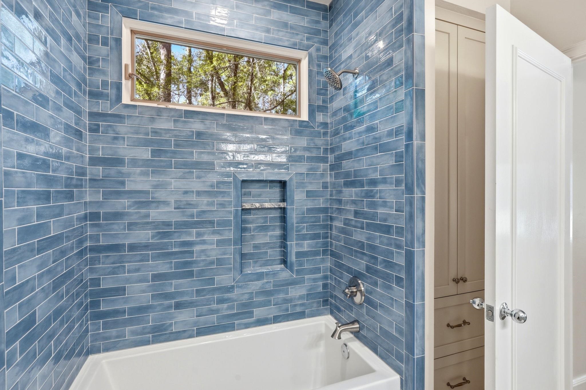 278 E Rosehill Drive