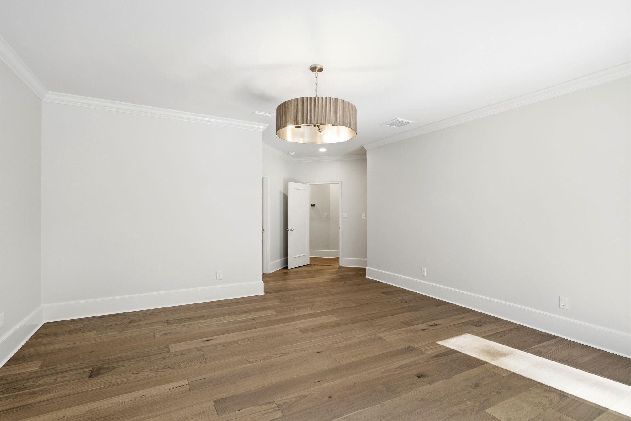 278 E Rosehill Drive