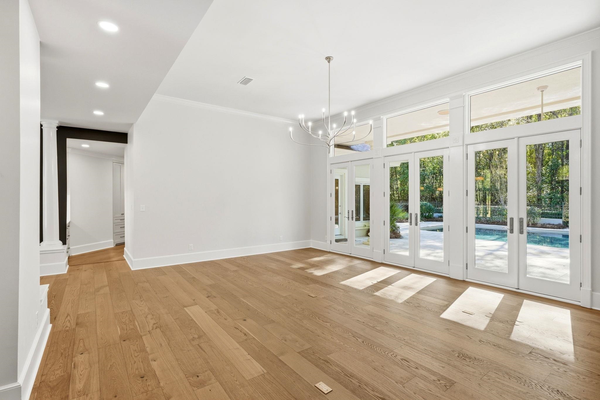 278 E Rosehill Drive