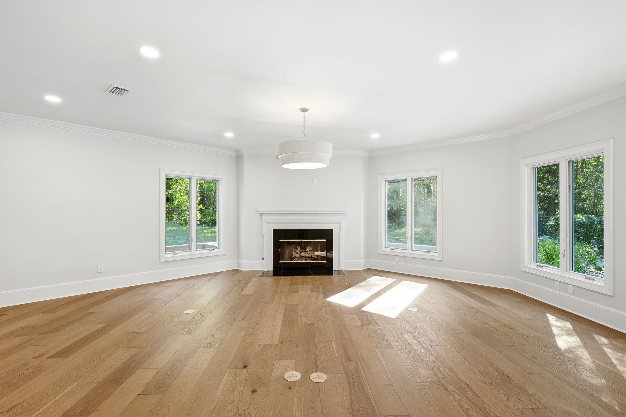 278 E Rosehill Drive