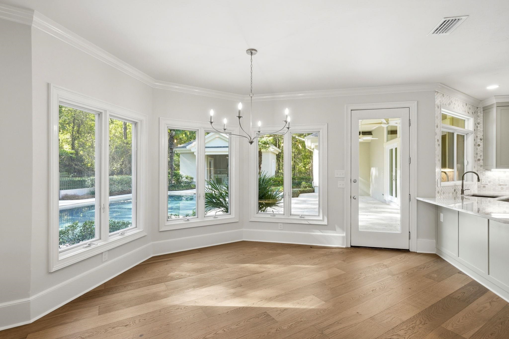 278 E Rosehill Drive