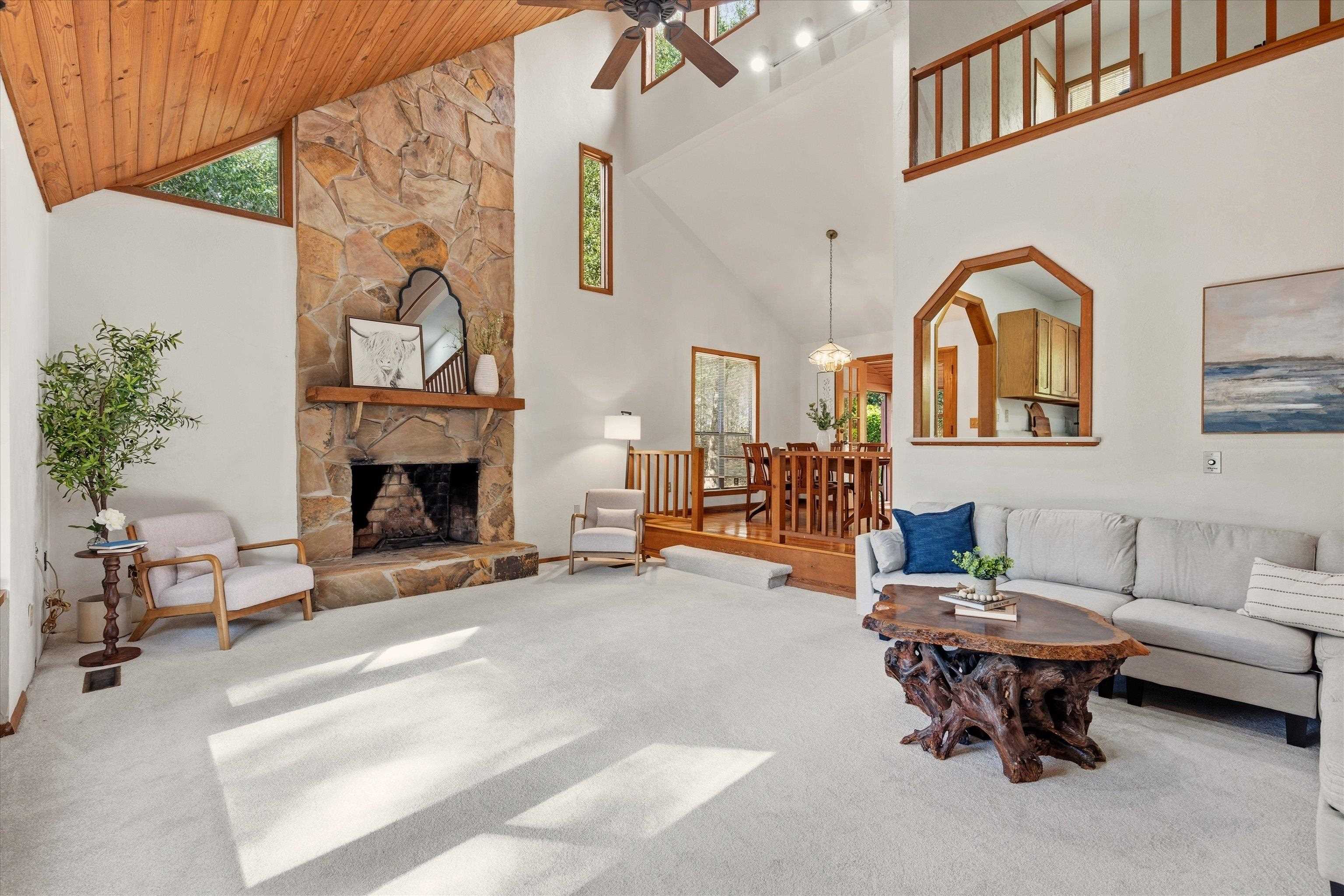 3315 Reading Lane