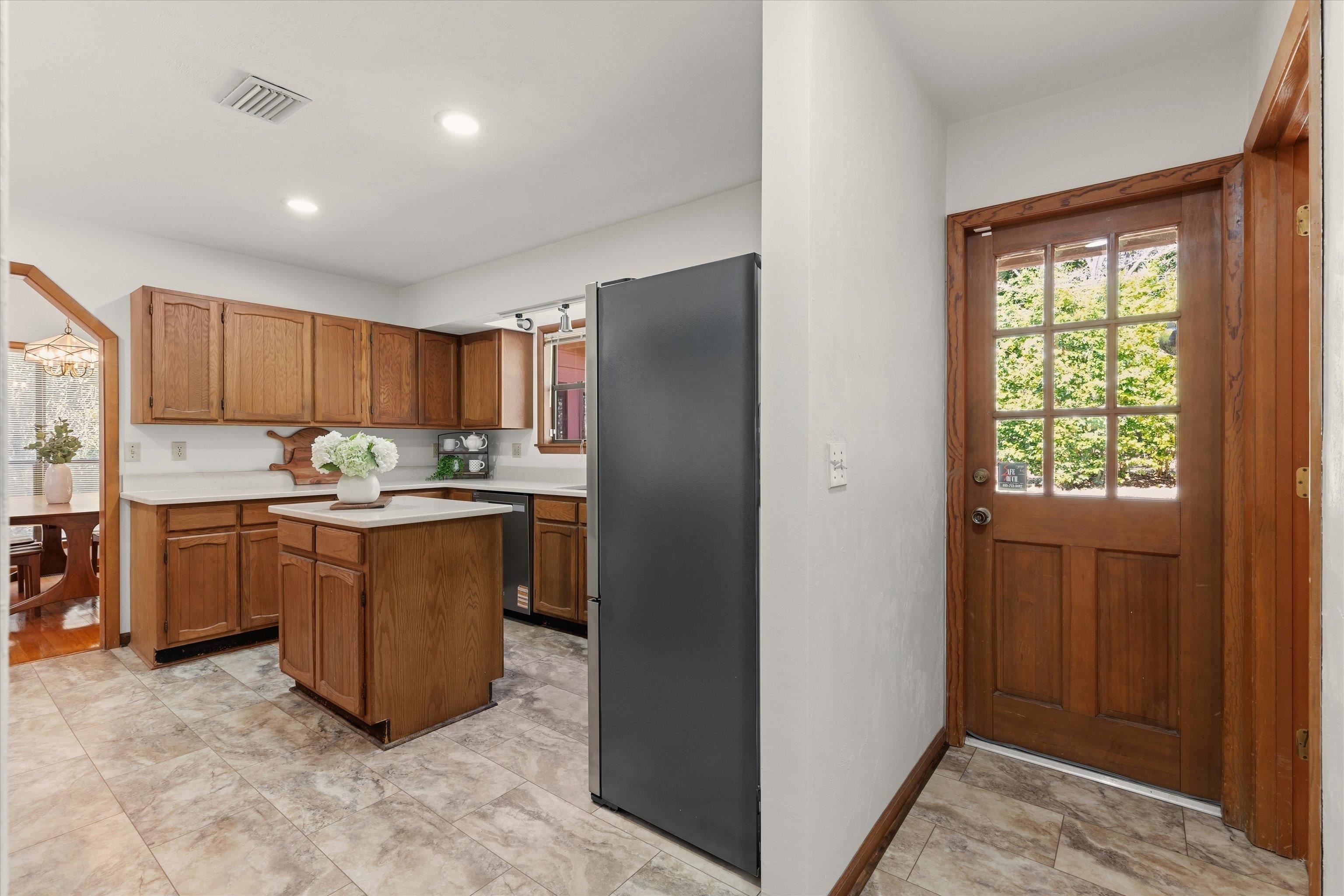 3315 Reading Lane