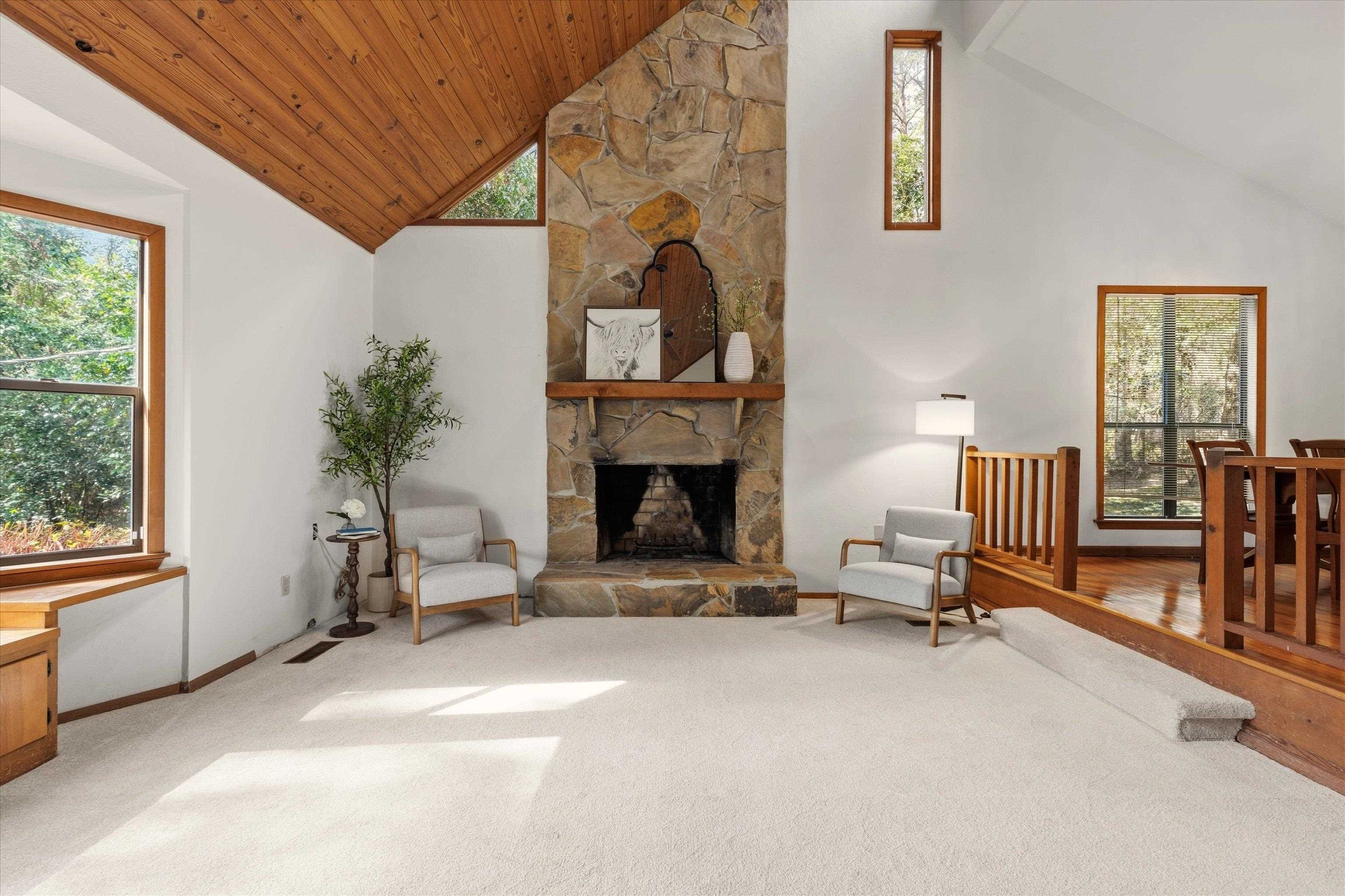 3315 Reading Lane
