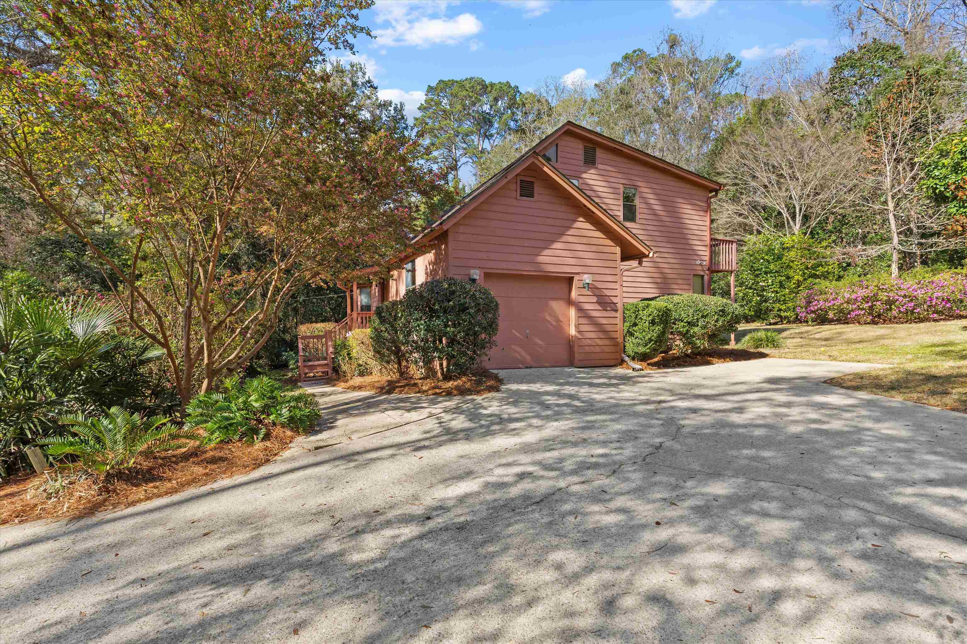 3315 Reading Lane