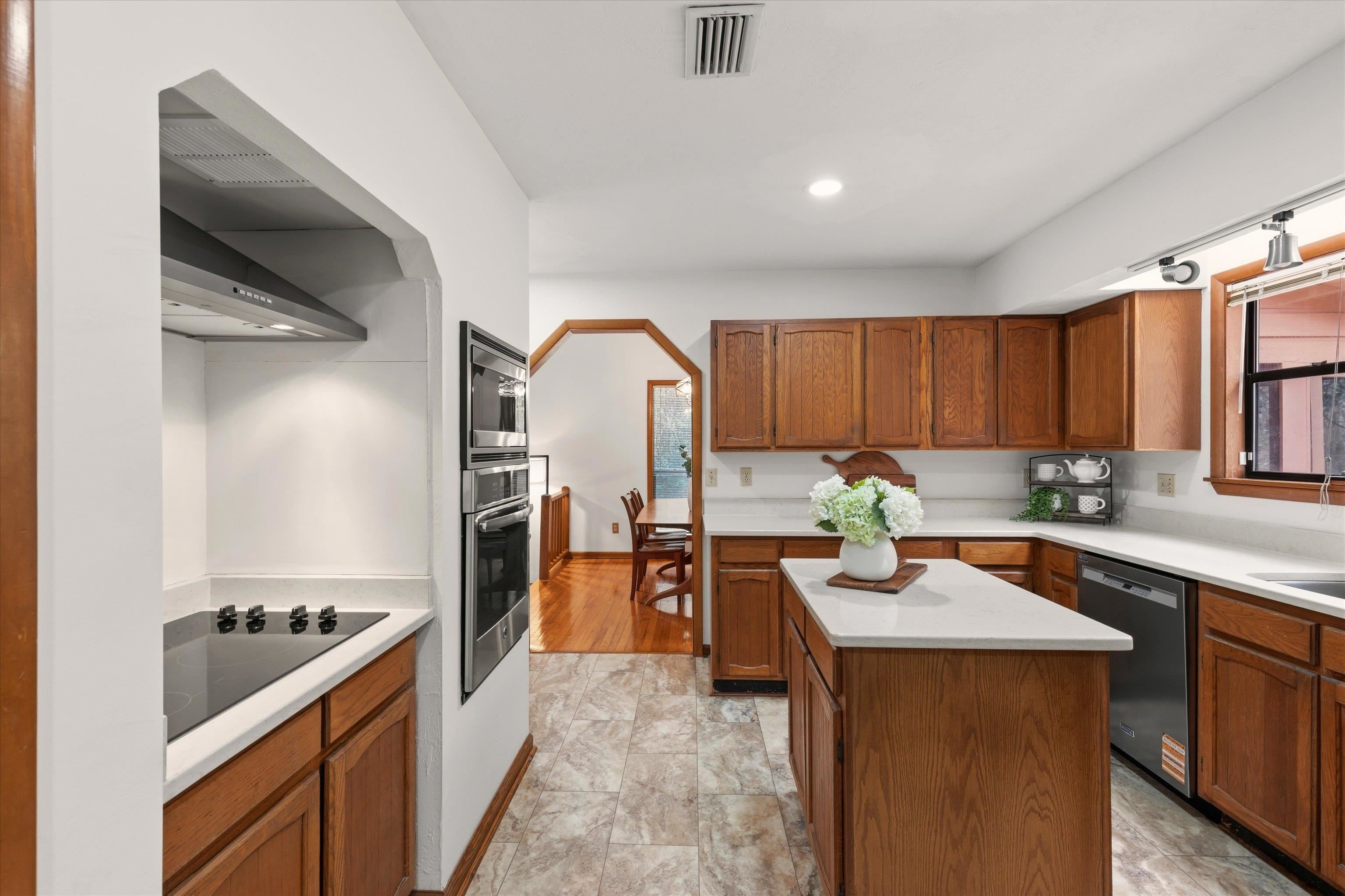 3315 Reading Lane