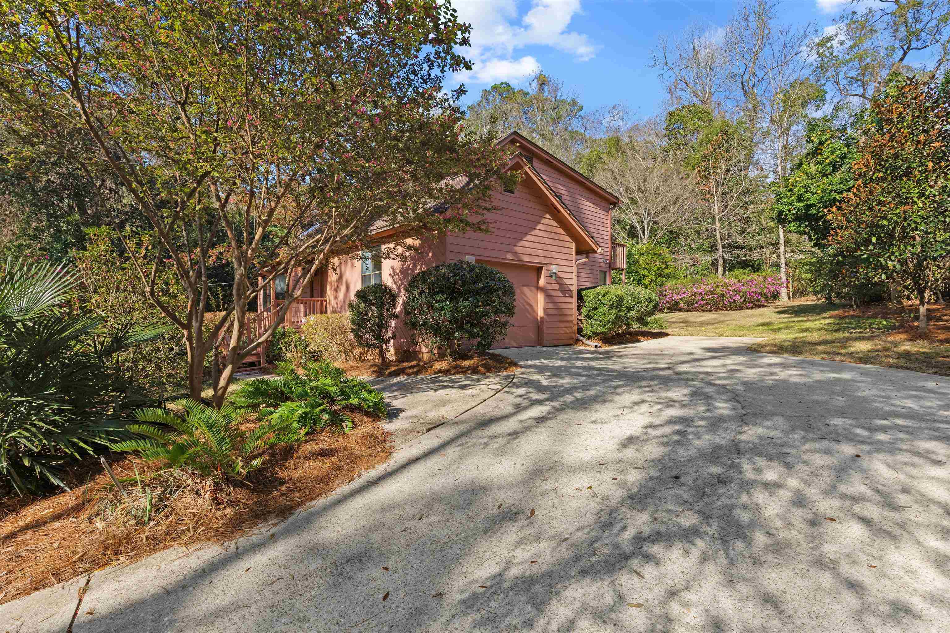 3315 Reading Lane