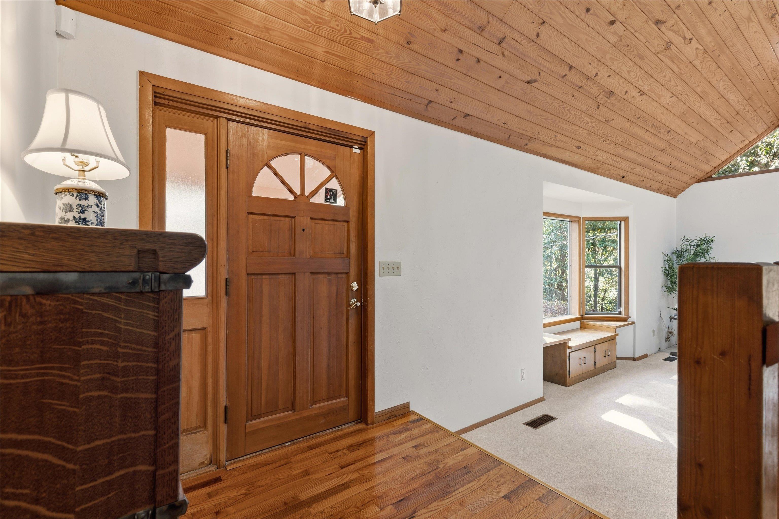 3315 Reading Lane