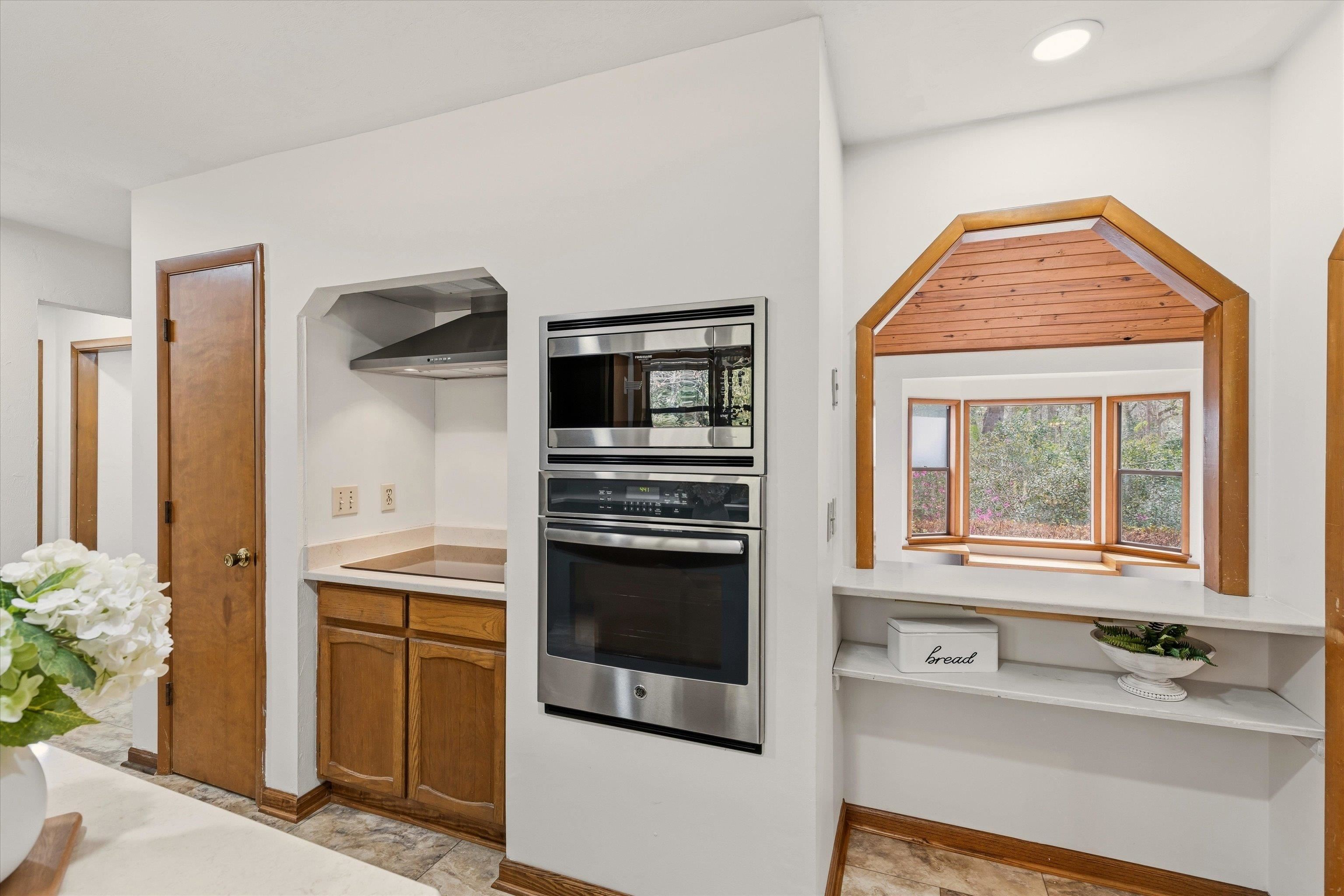 3315 Reading Lane