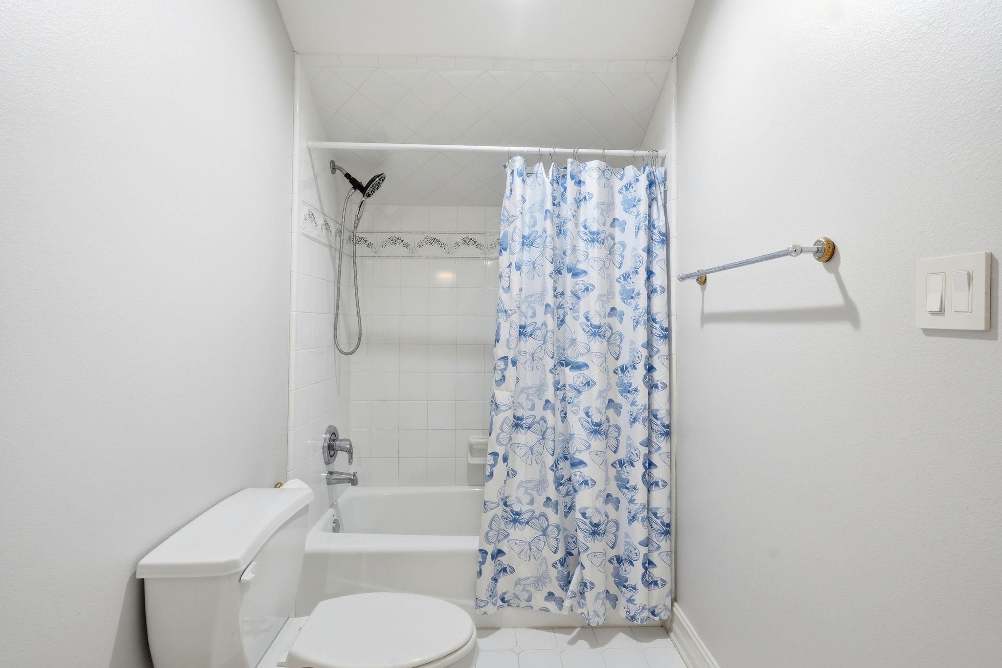 3005 Golden Eagle Drive