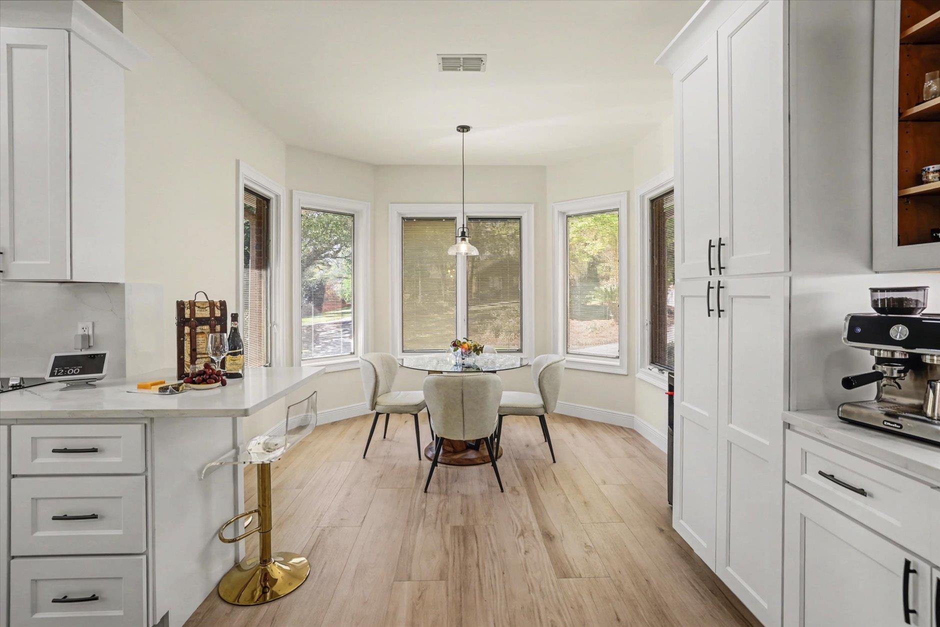 5335 PEMBRIDGE Place