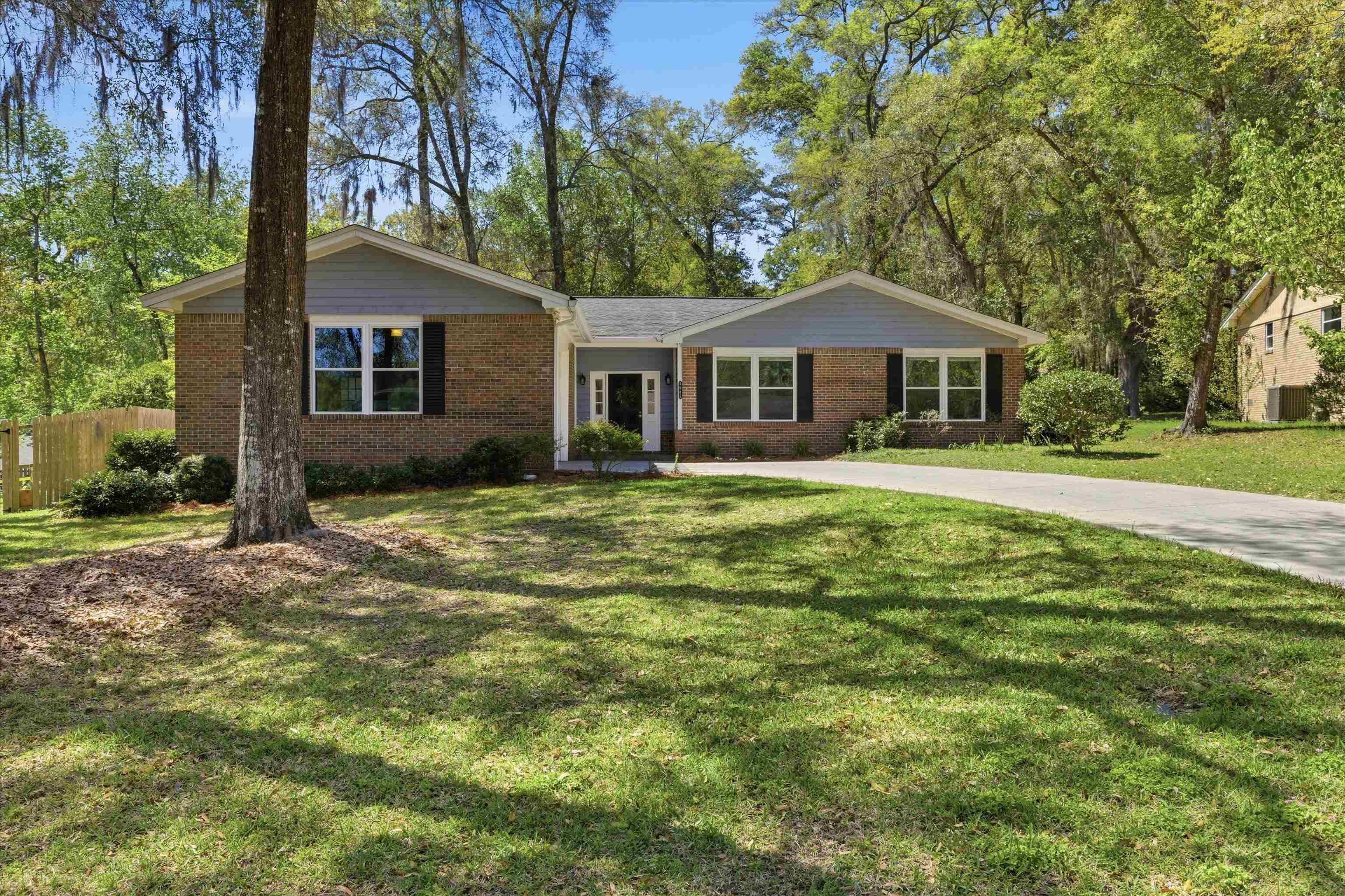 3045 Banks Road