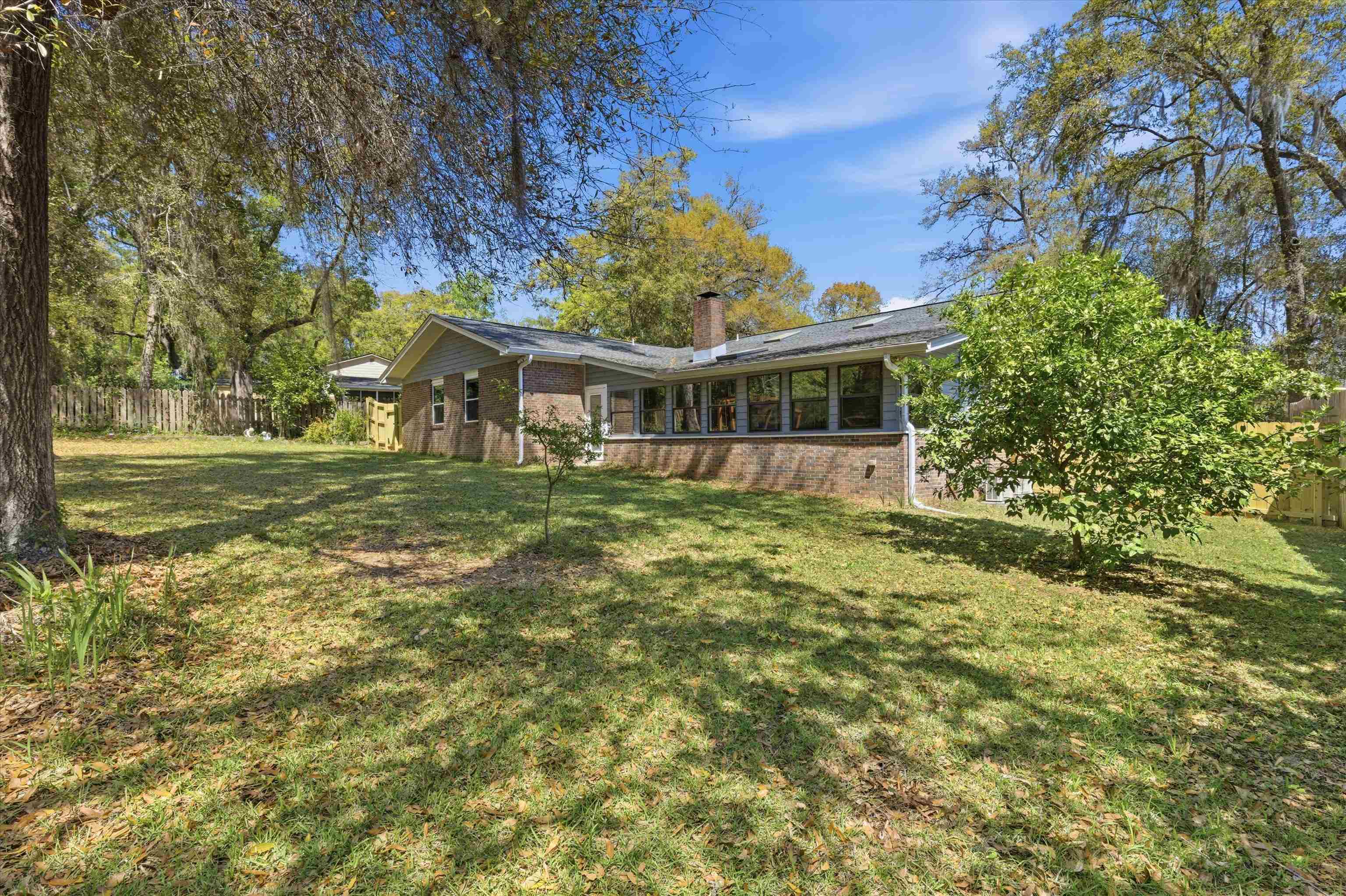 3045 Banks Road