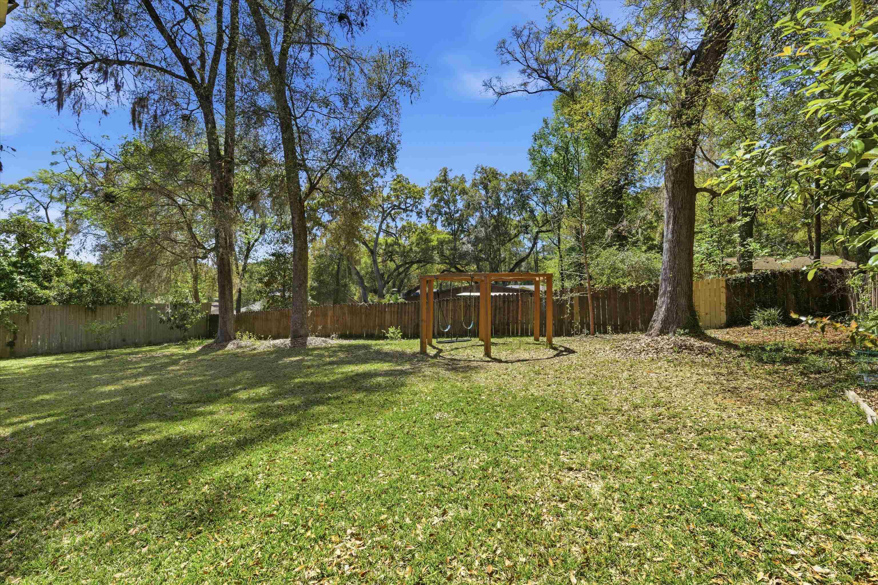 3045 Banks Road