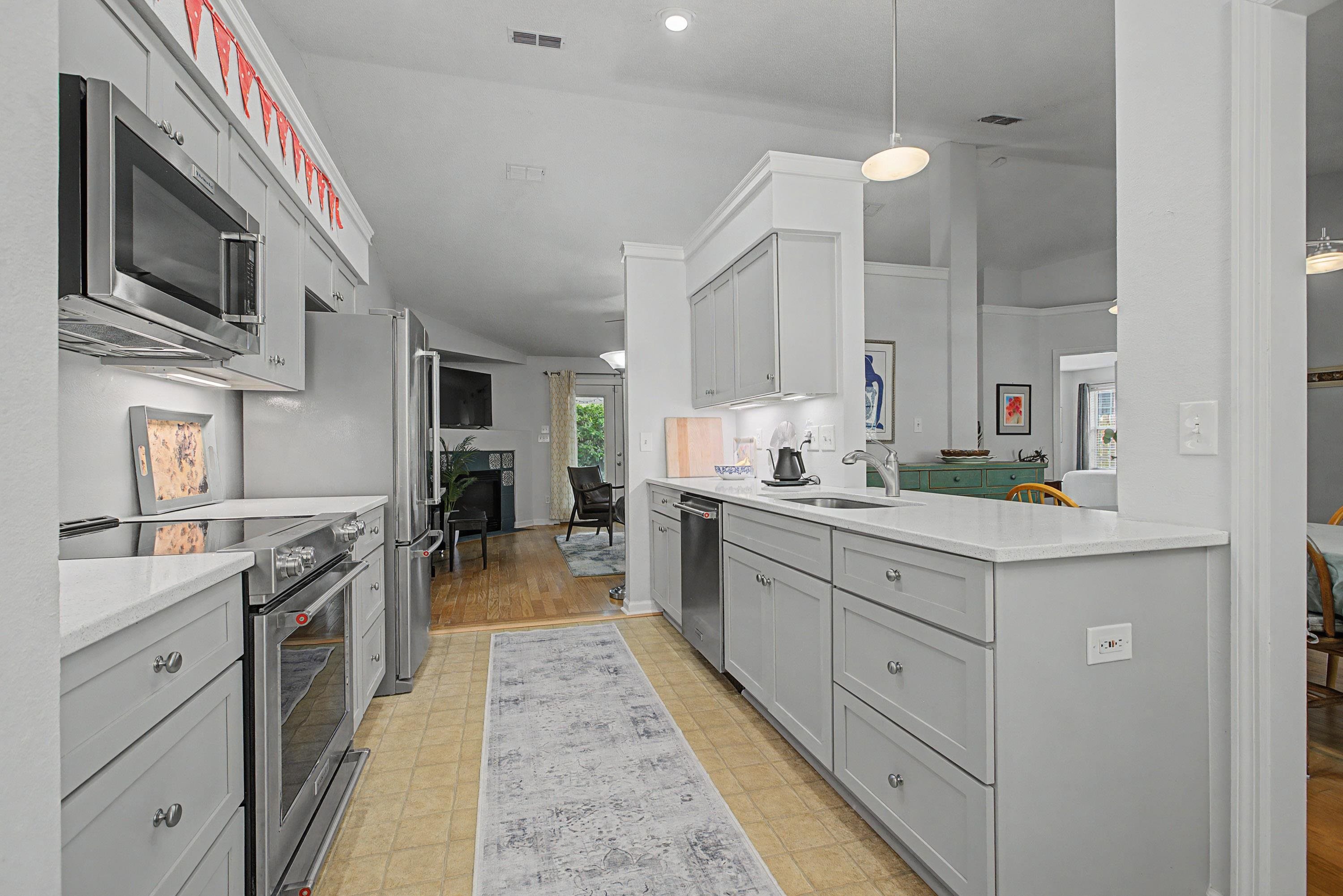 1363 HIDDEN TIMBERS Place