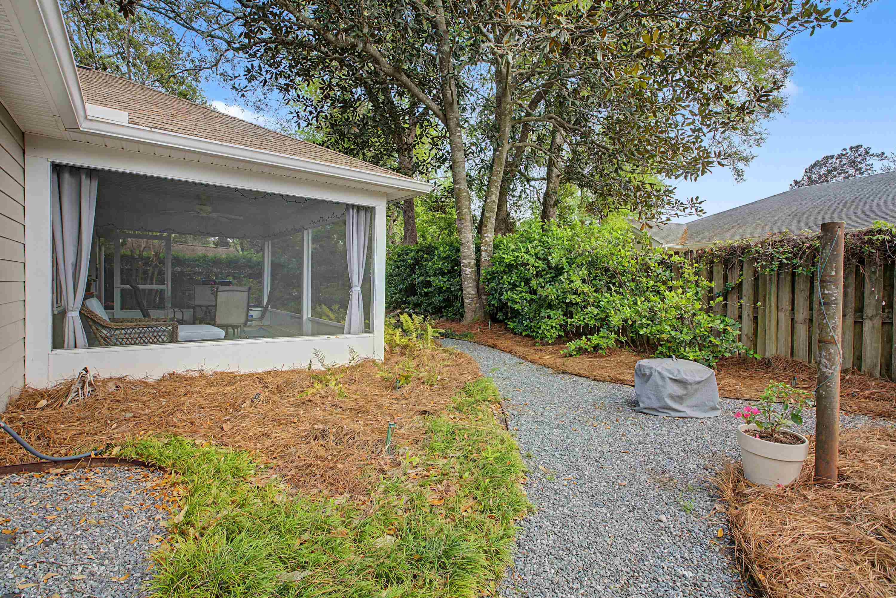 1363 HIDDEN TIMBERS Place