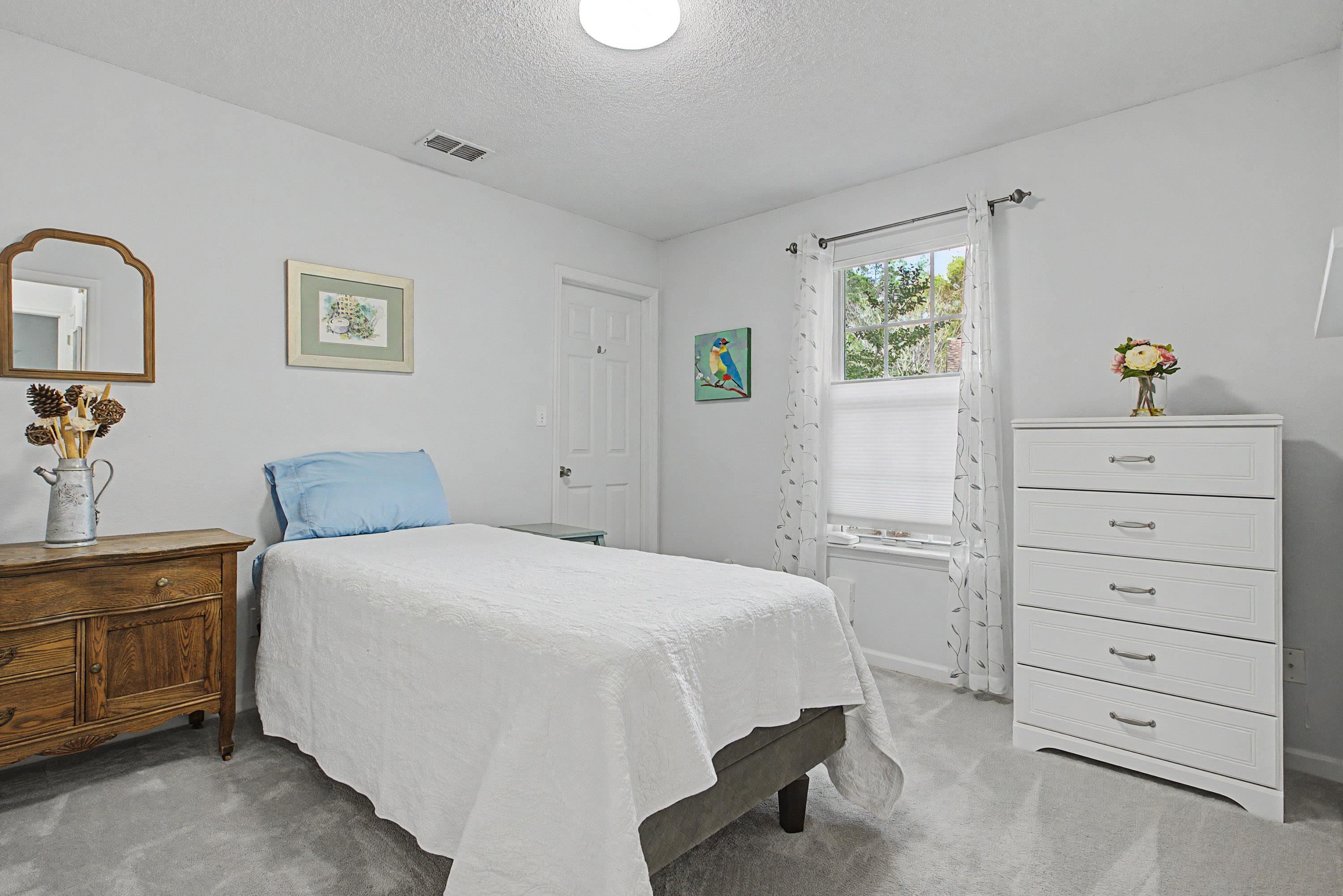 1363 HIDDEN TIMBERS Place