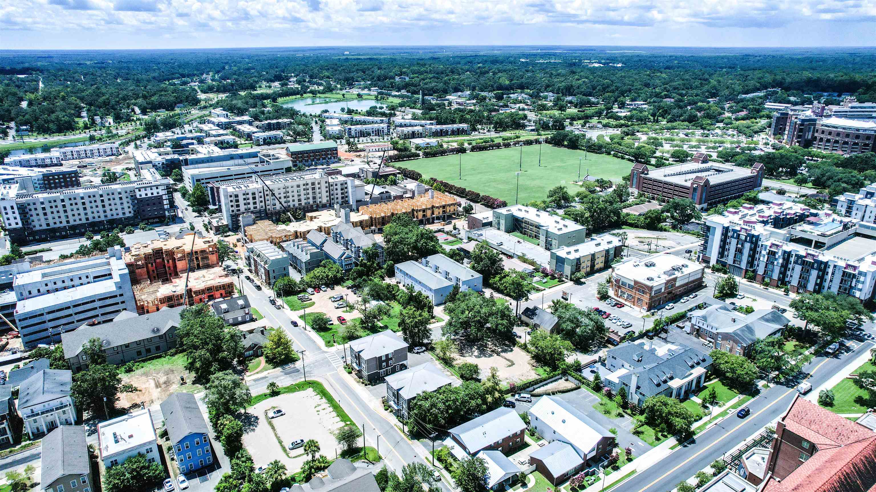 815 W PENSACOLA Street