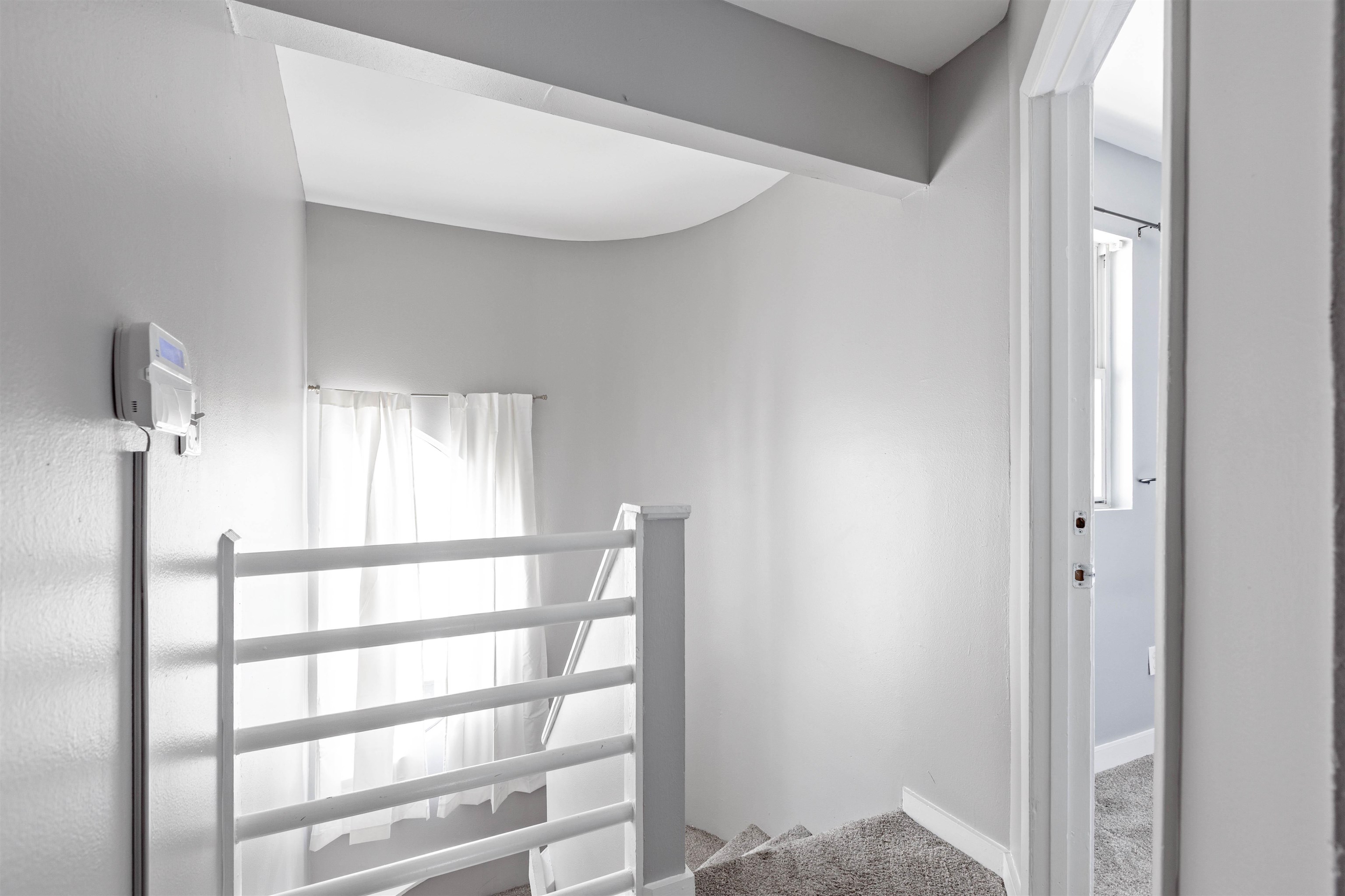 815 W PENSACOLA Street