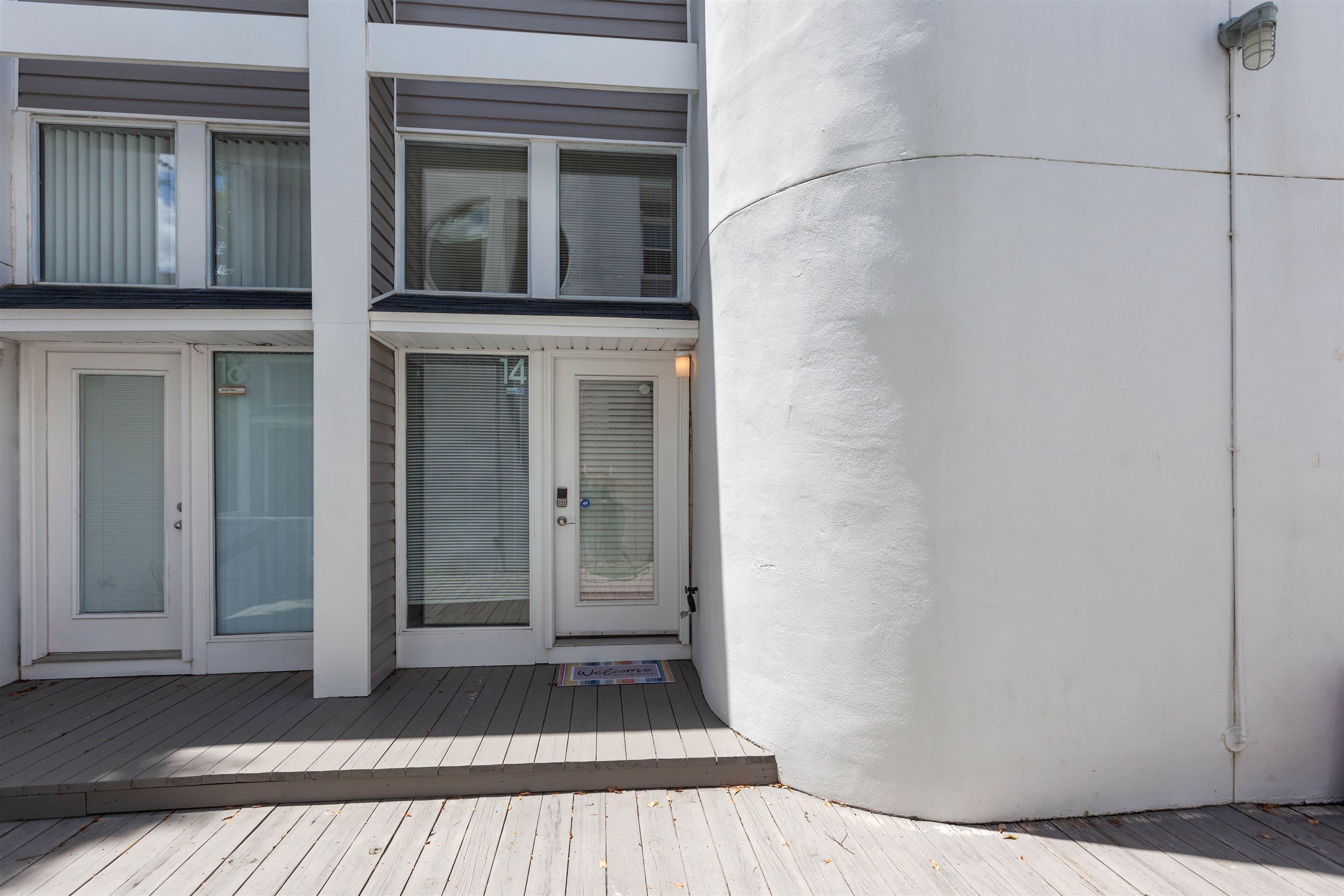 815 W PENSACOLA Street