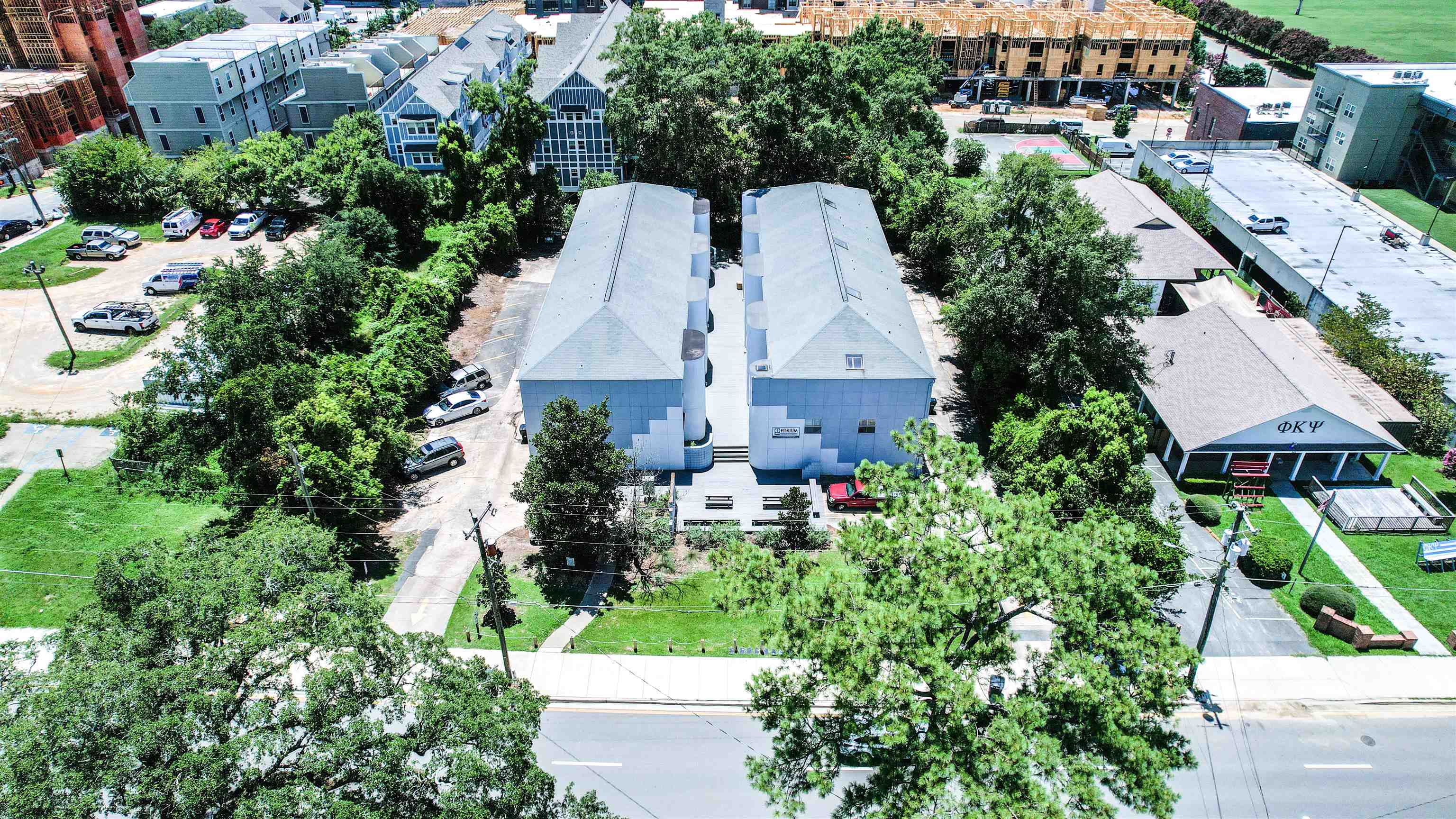 815 W PENSACOLA Street