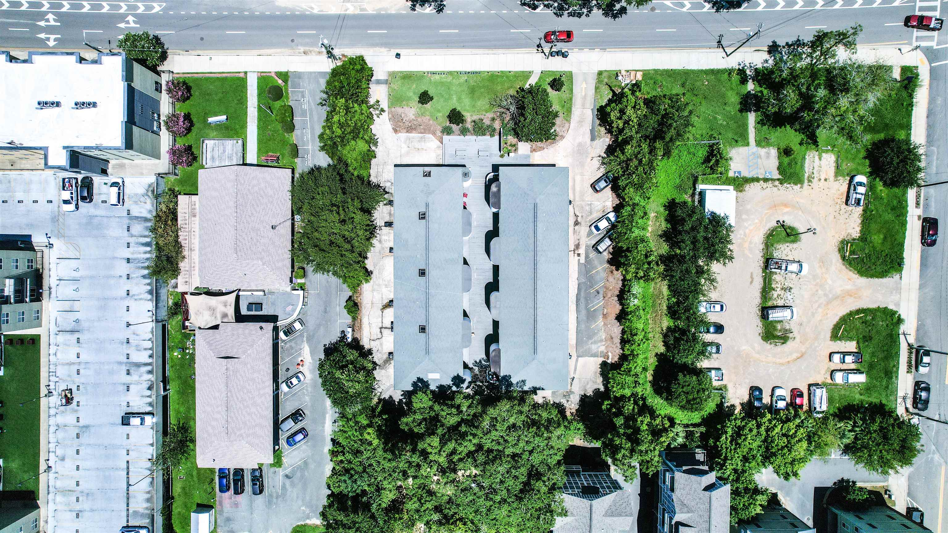 815 W PENSACOLA Street