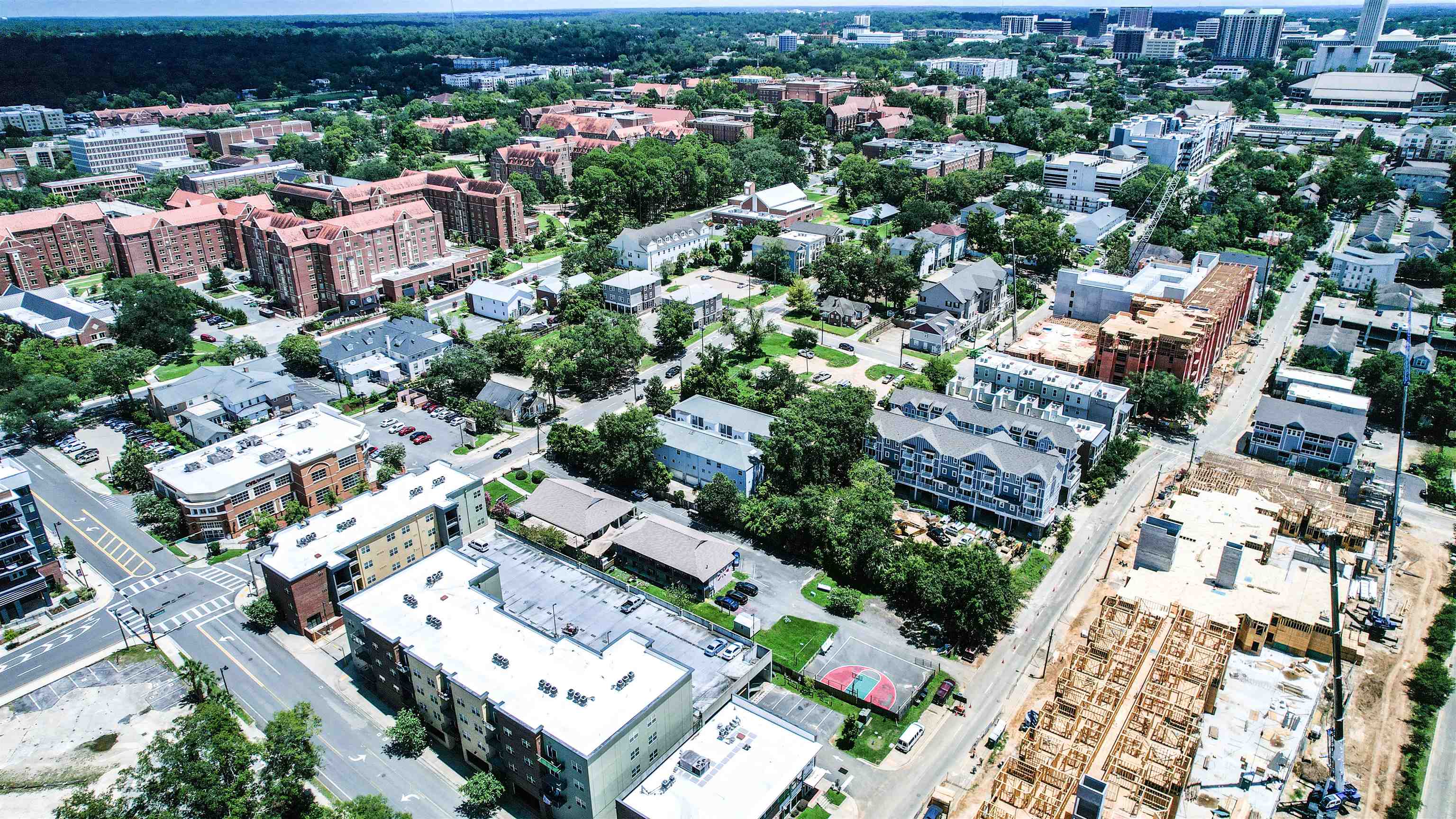 815 W PENSACOLA Street