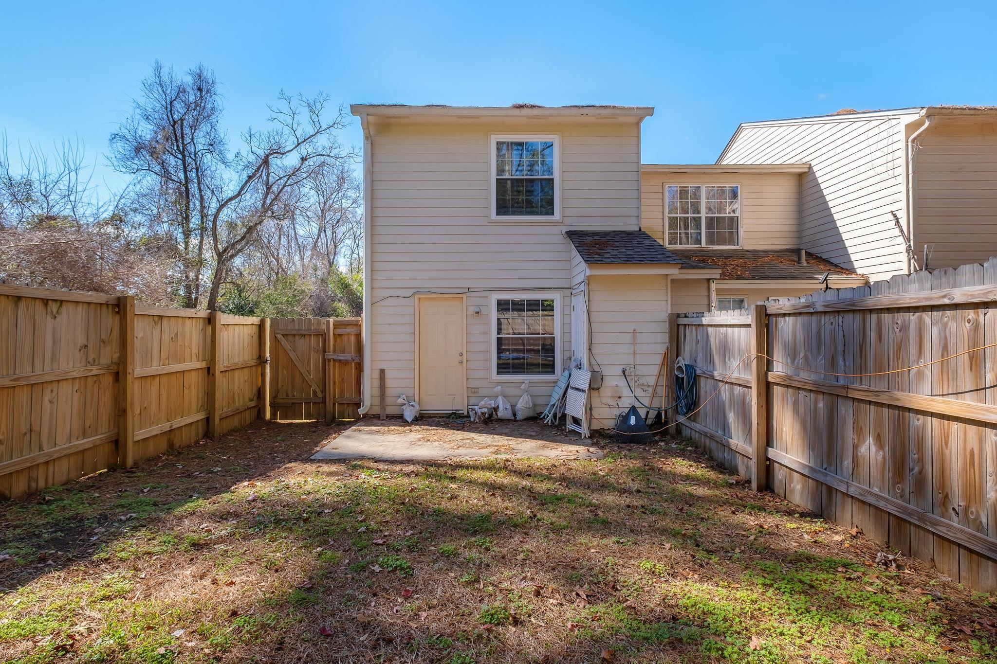 2187 Parrot Lane
