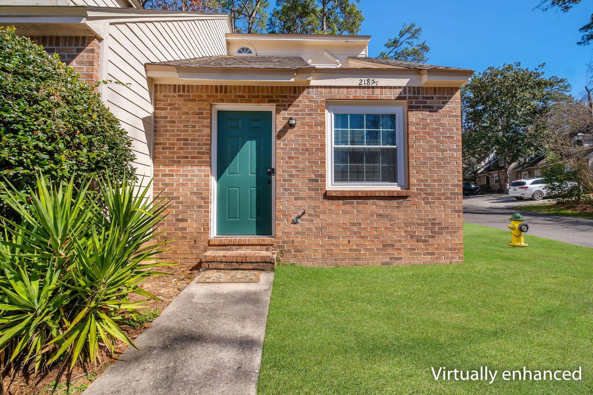 2187 Parrot Lane