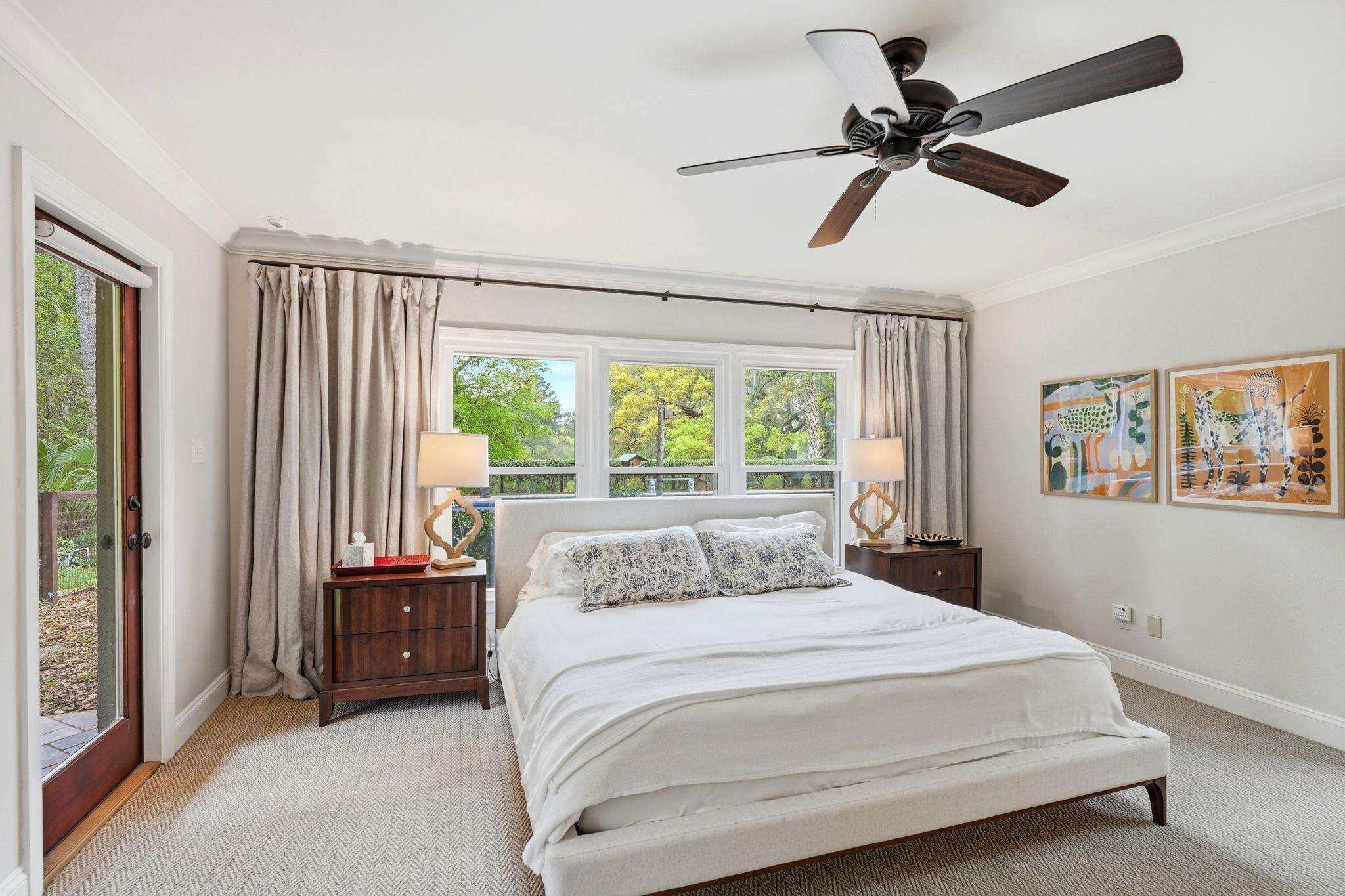 3409 LAKESHORE Drive